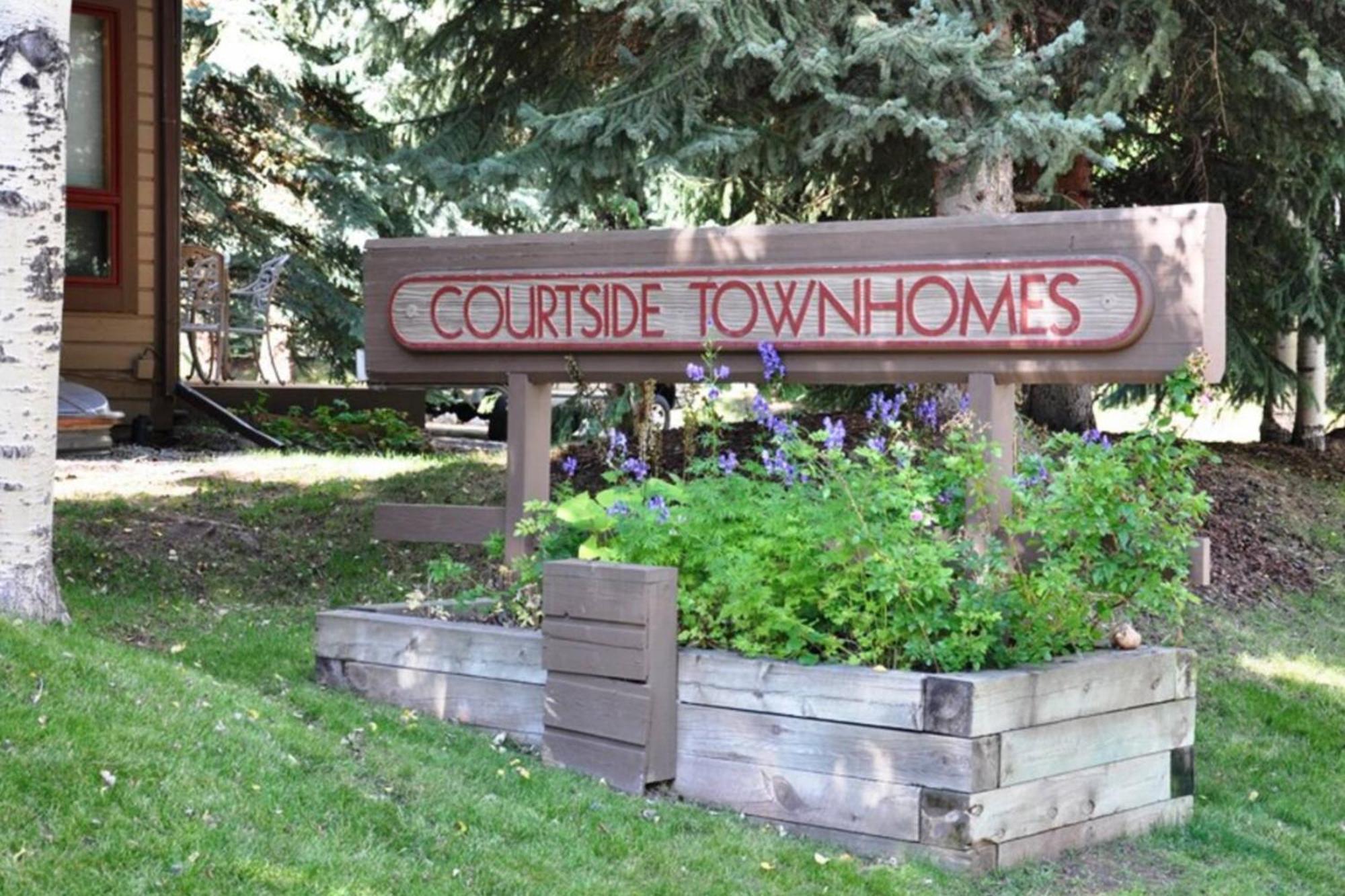 Holiday home Courtside Townhomes *
