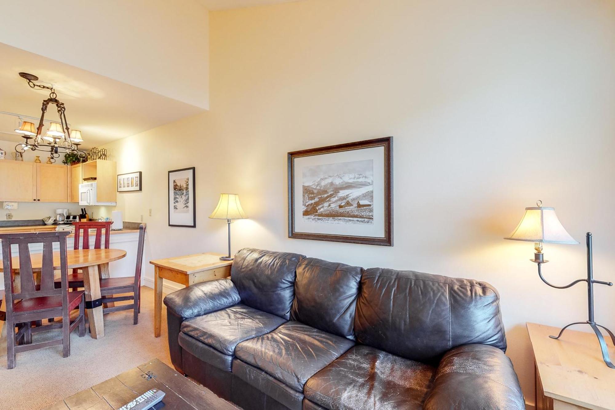 Condominiums In Keystone Apartment *