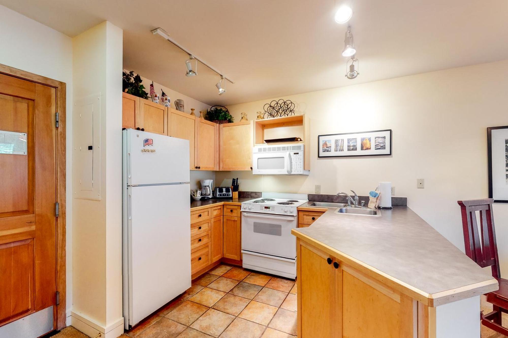 Condominiums In Keystone Apartment