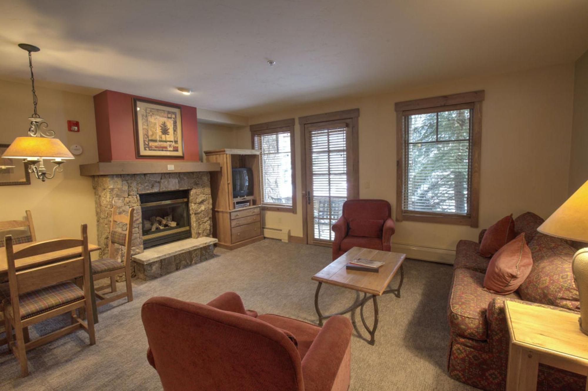 Mountain Thunder Lodge