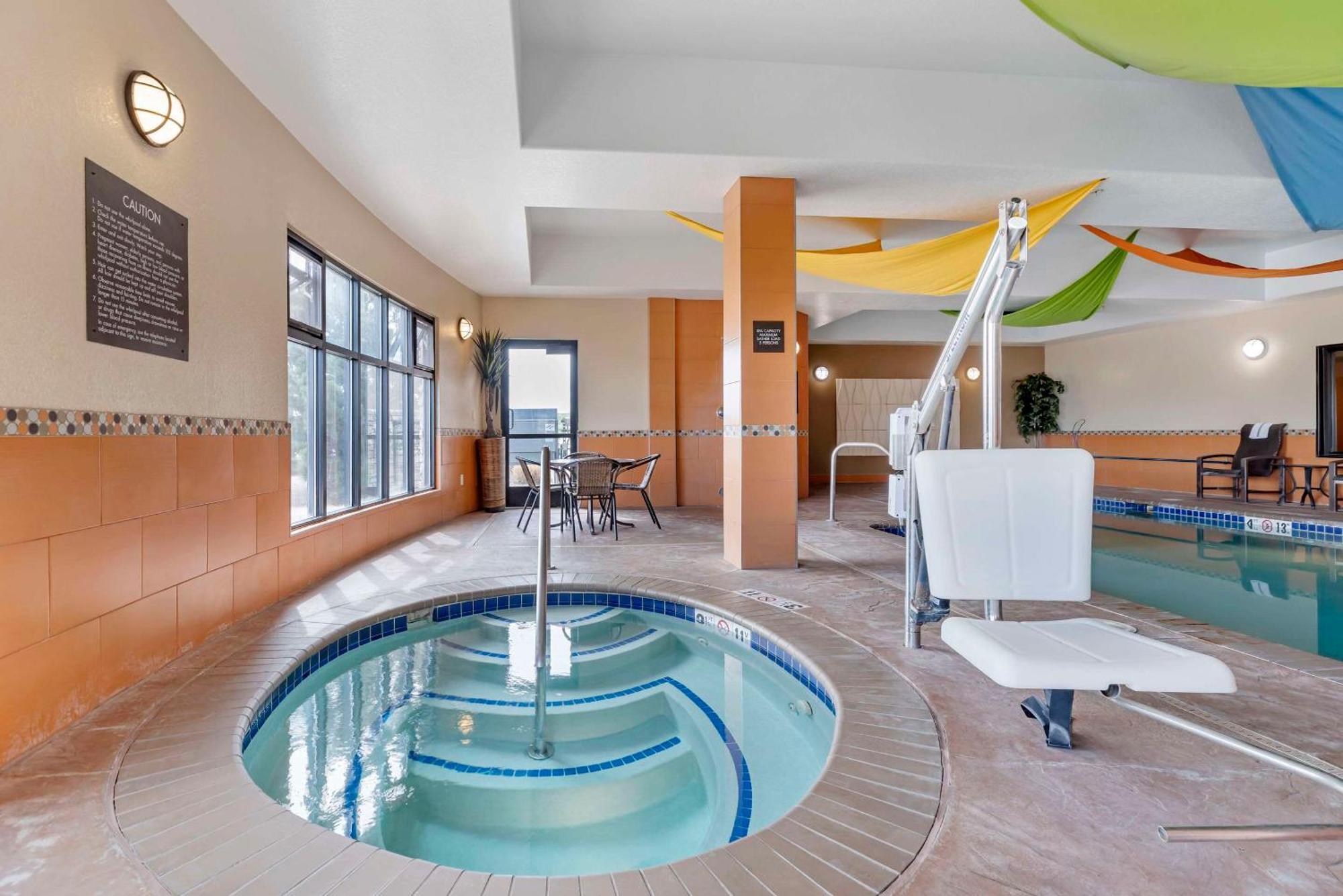 Comfort & Denver Ne Medical Center