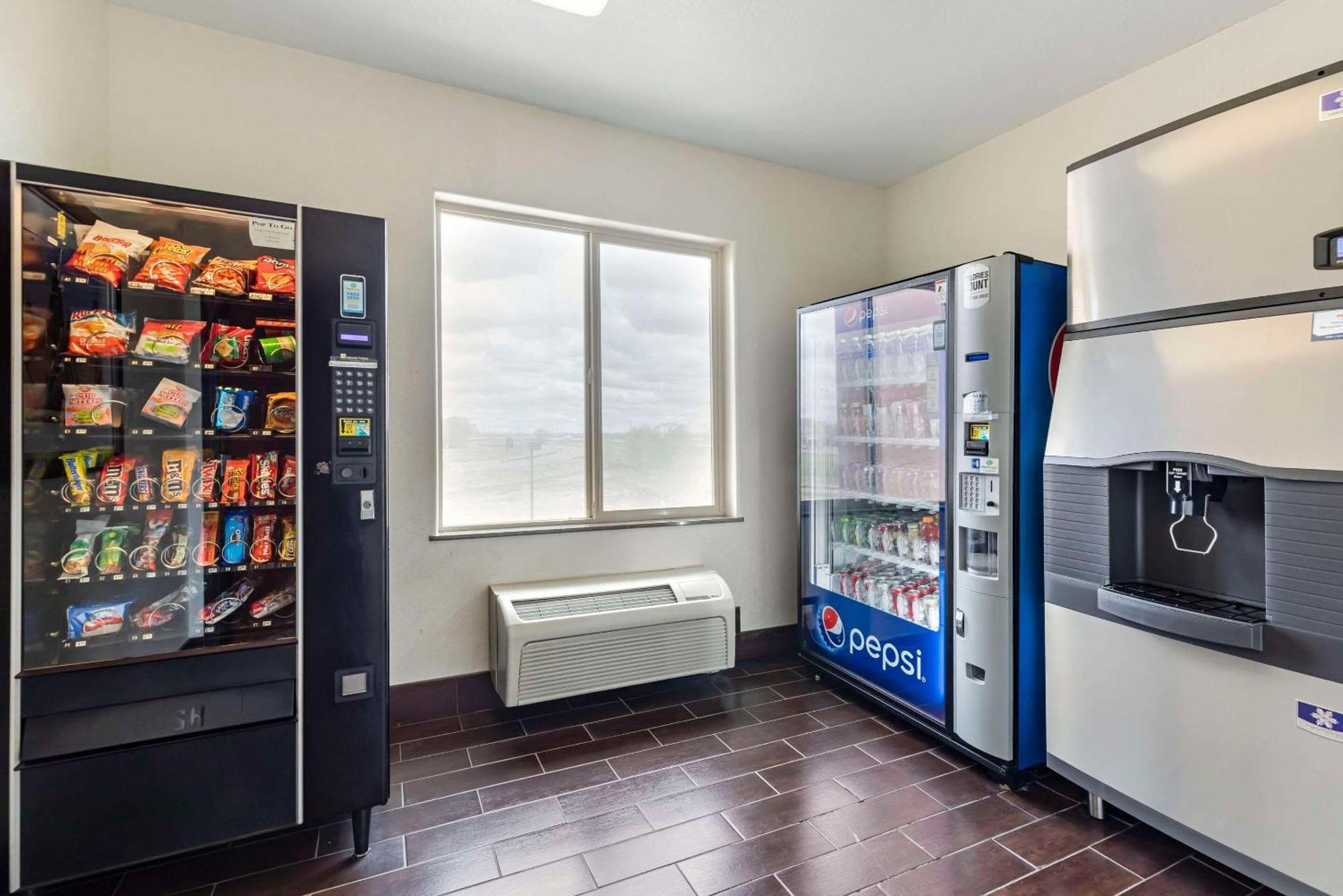 Comfort & Denver Ne Medical Center Hotel
