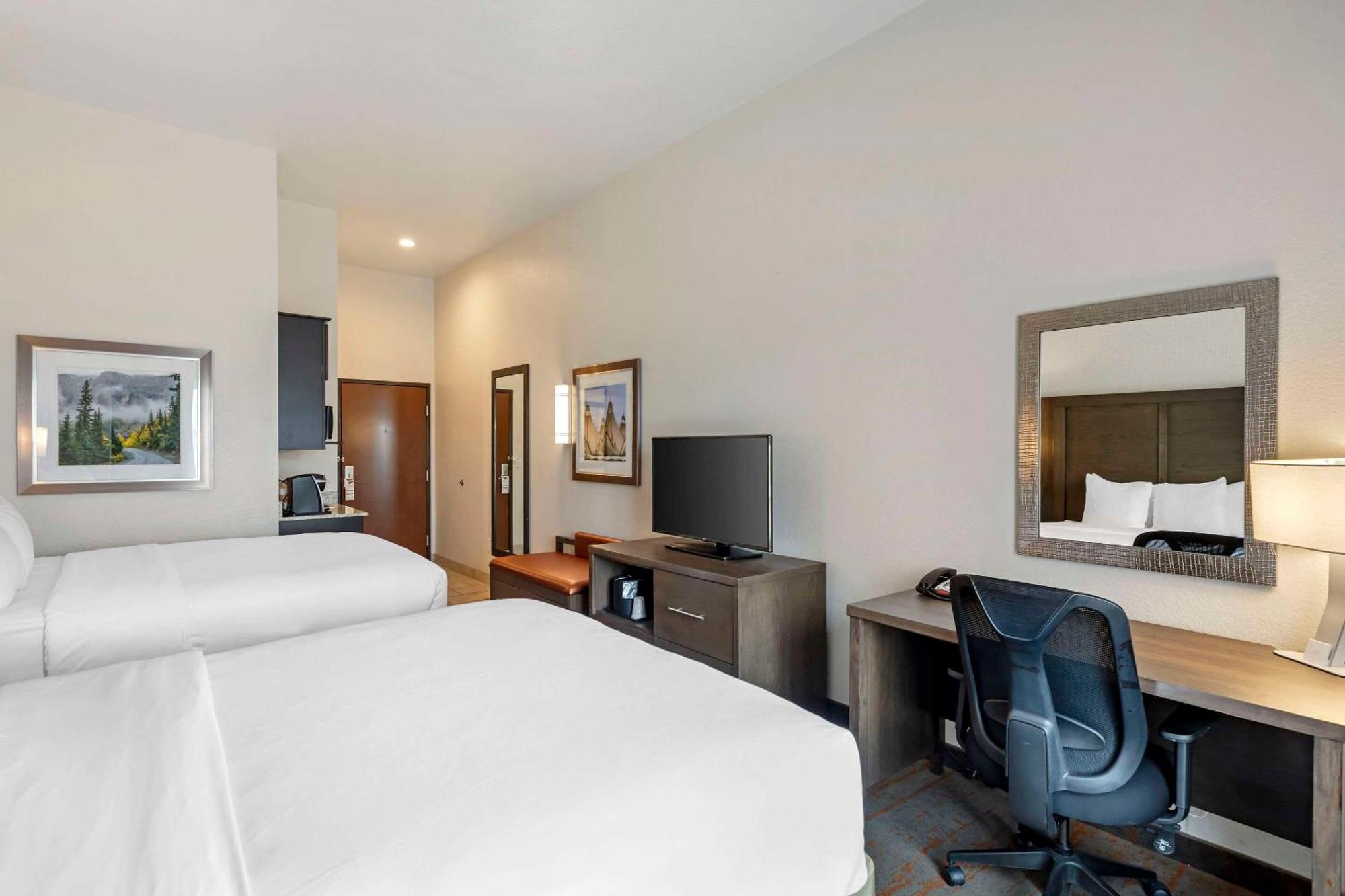 Hotel Comfort & Denver Ne Medical Center 2*