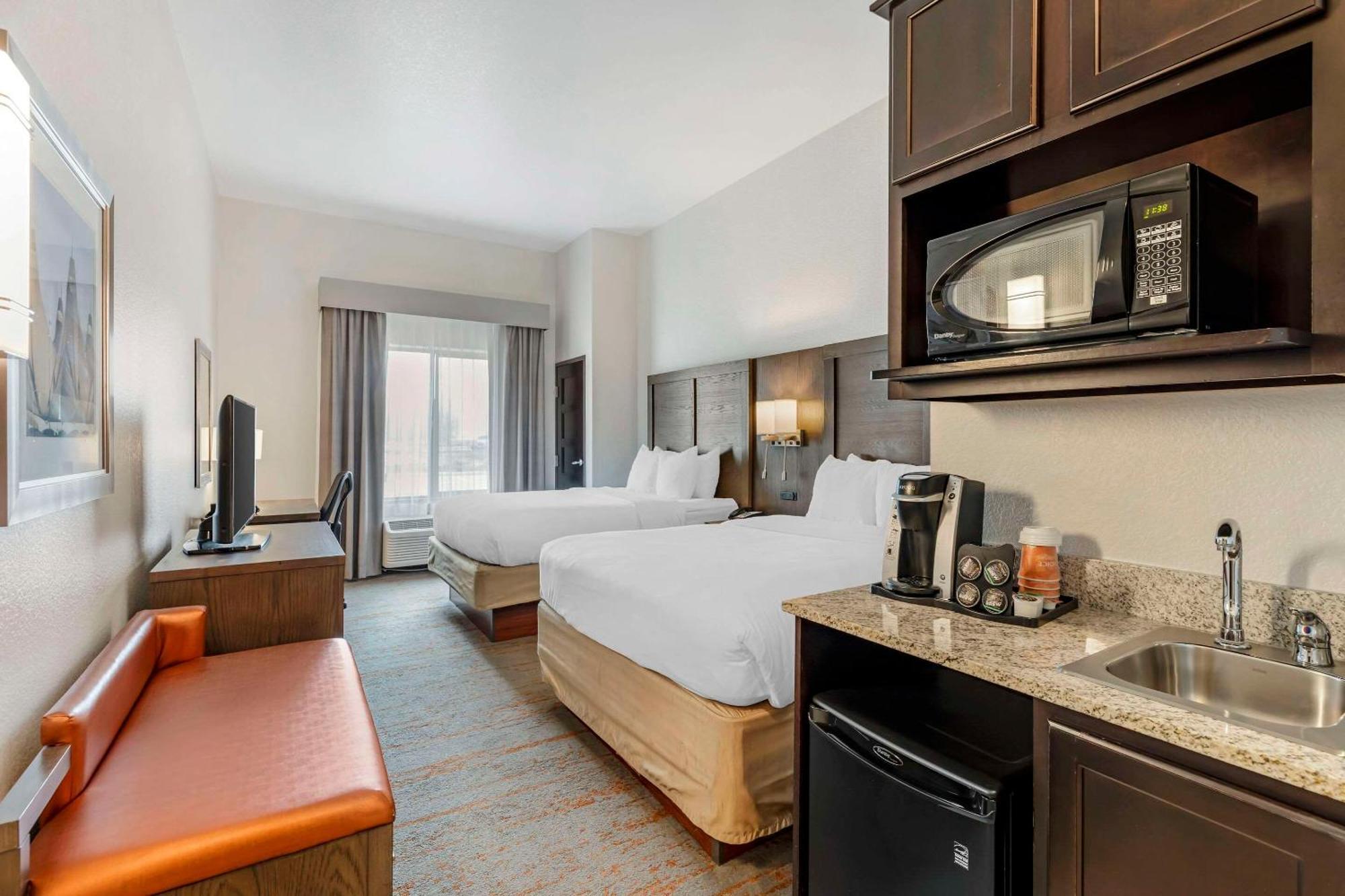 Hotel Comfort & Denver Ne Medical Center