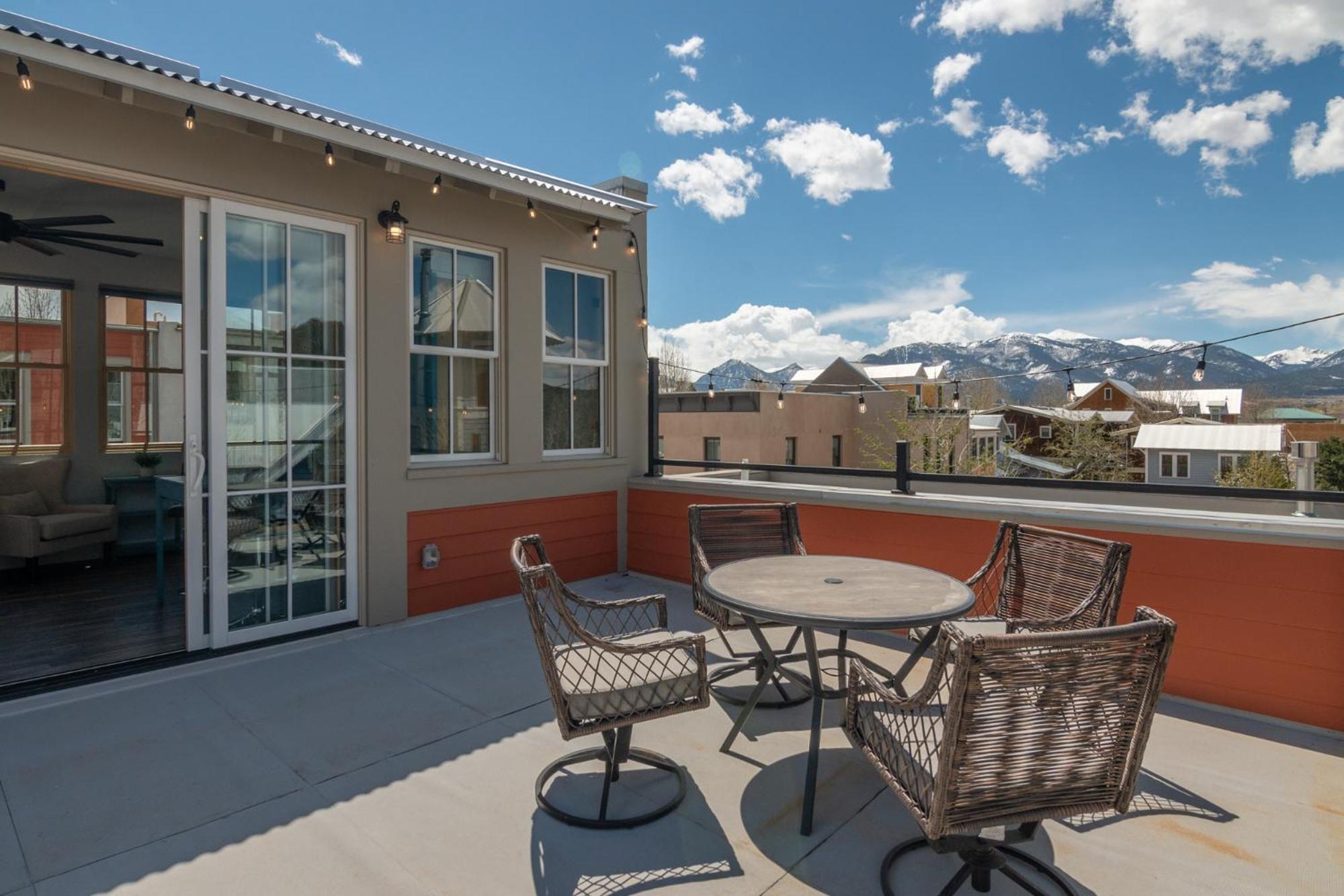 South Main Residences By Surf Buena Vista