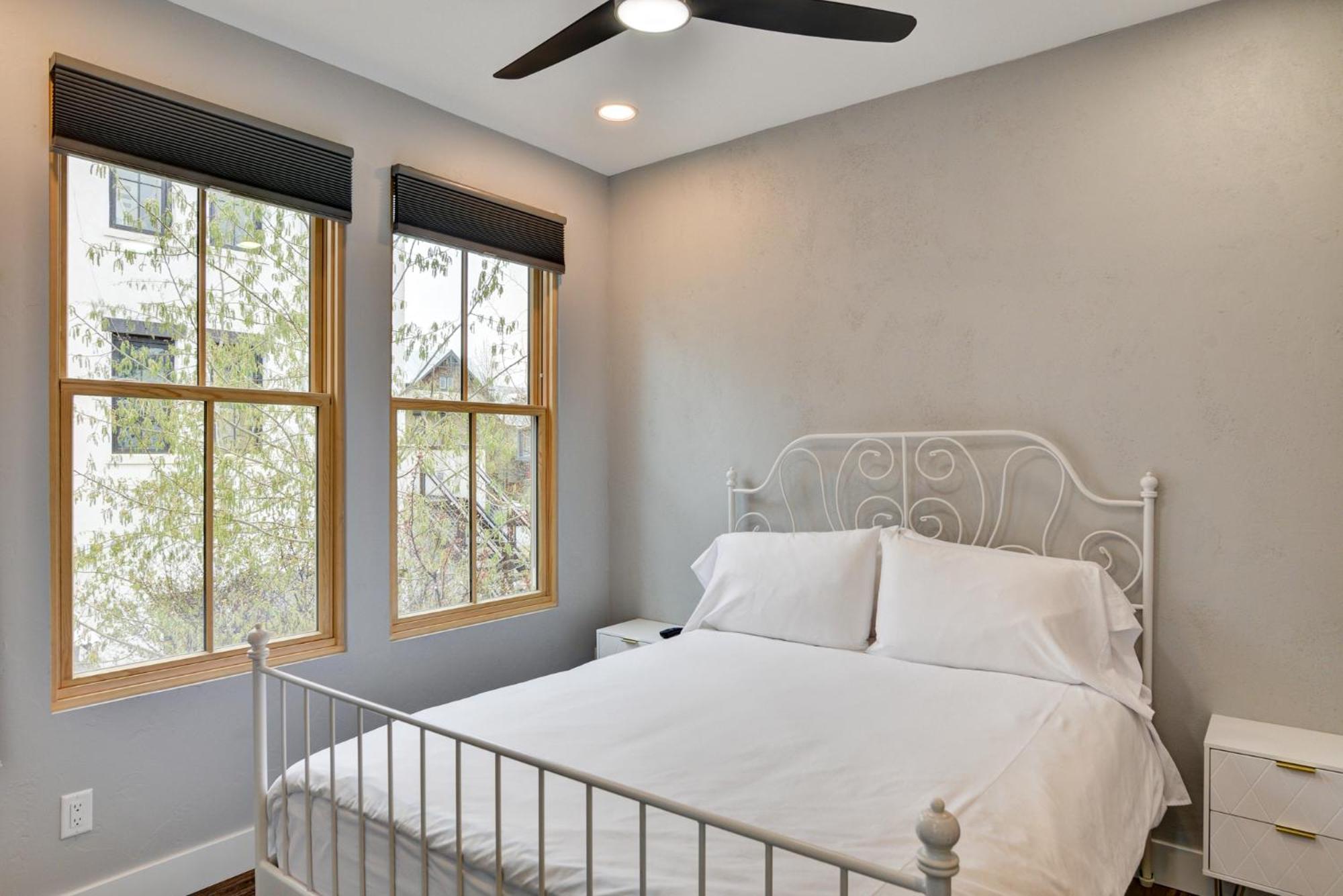 South Main Residences By Surf 3*