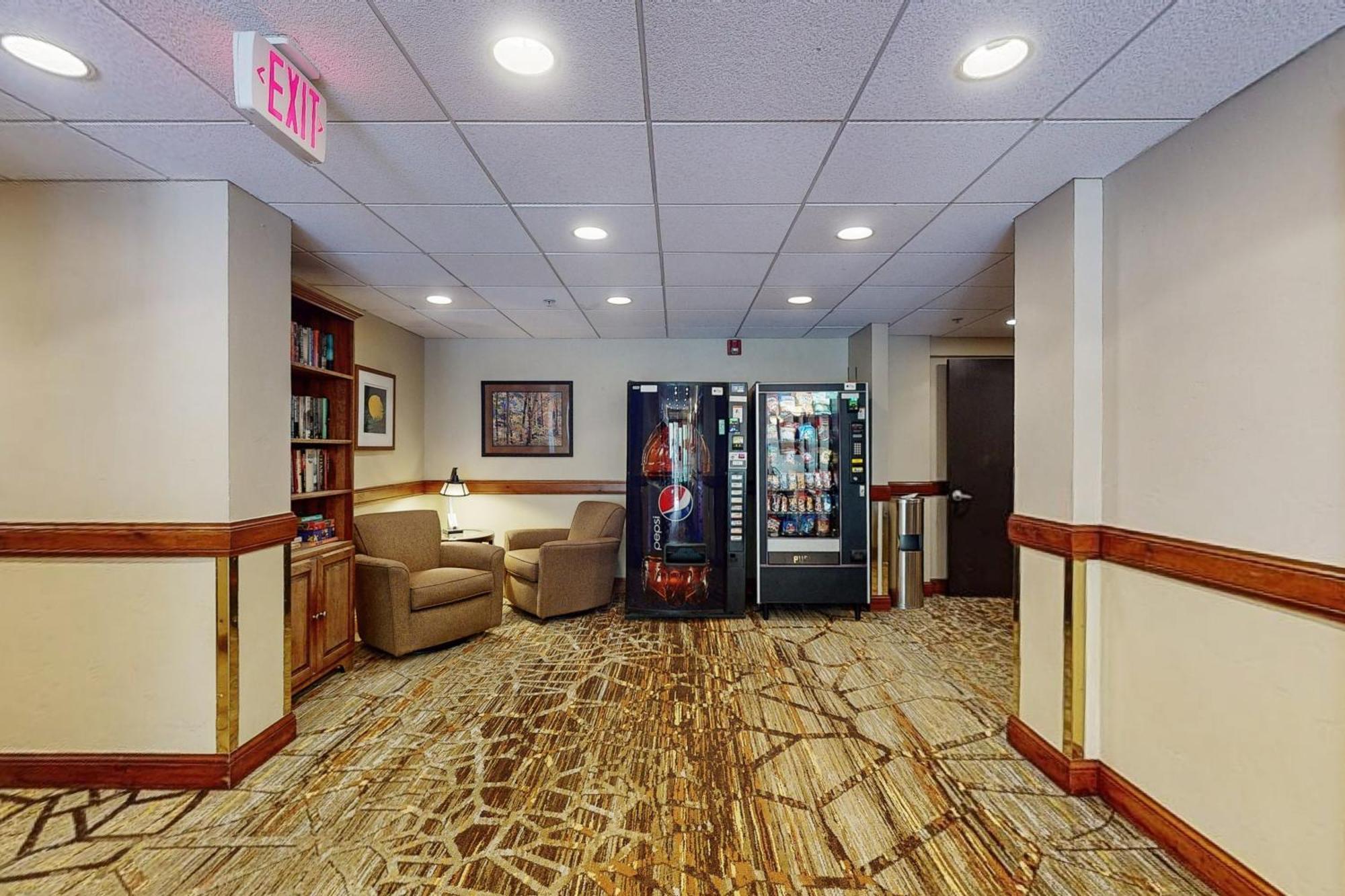 Lion Square Apartment Vail