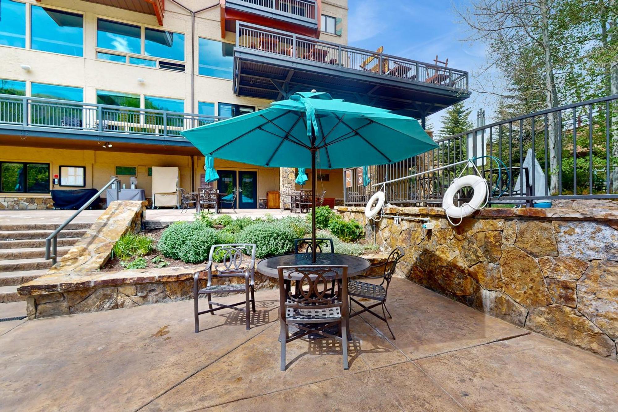 Lion Square * Vail