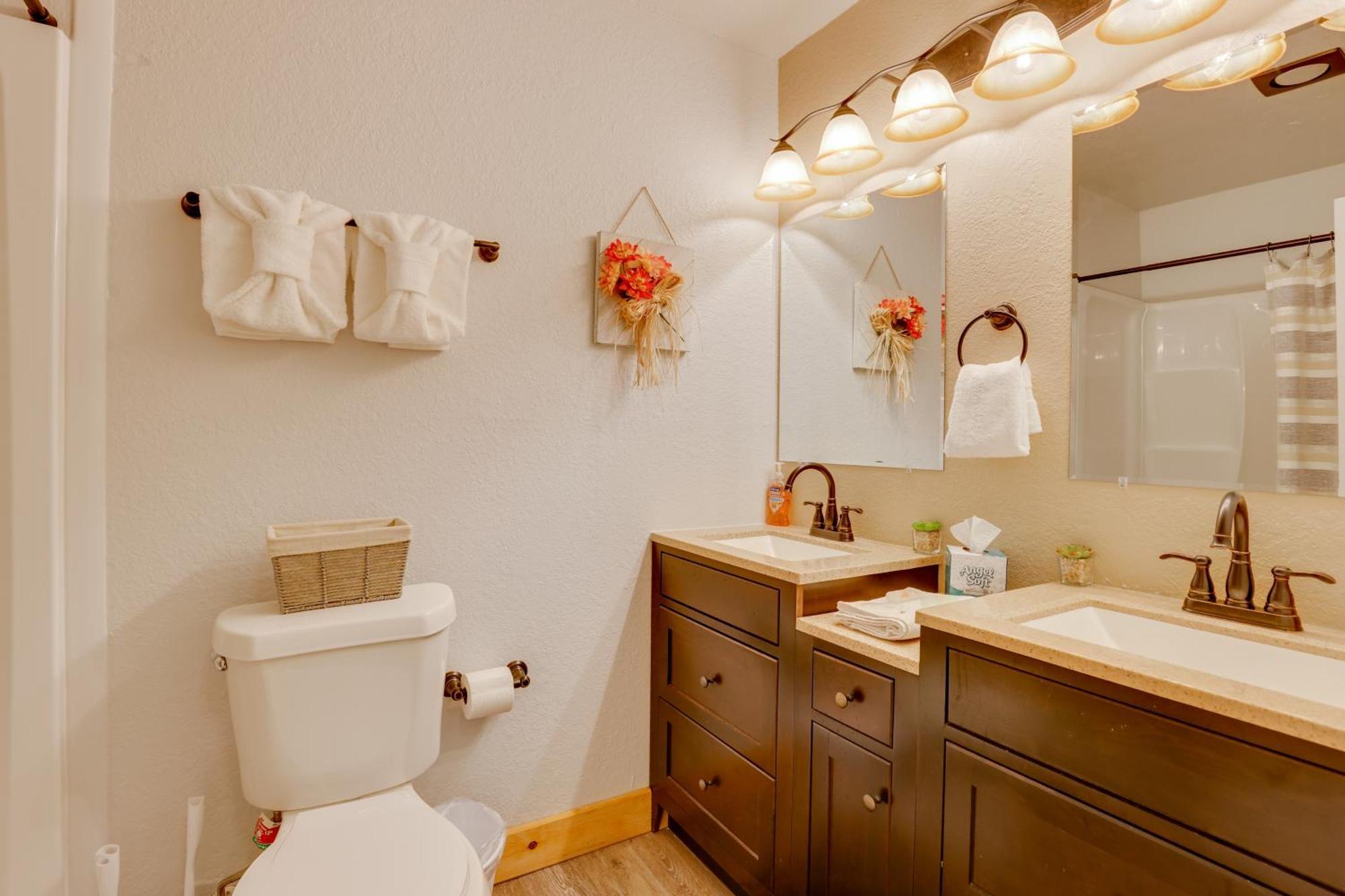 Resort-style Near Skiing And Hiking! * Granby