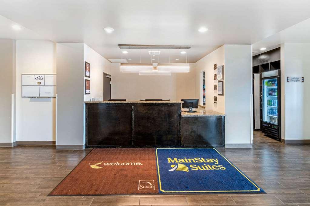 Mainstay International Airport Hotel Denver