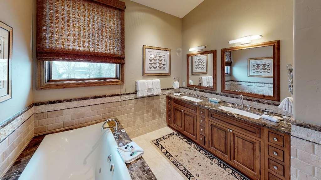 Lodge Manor Vail