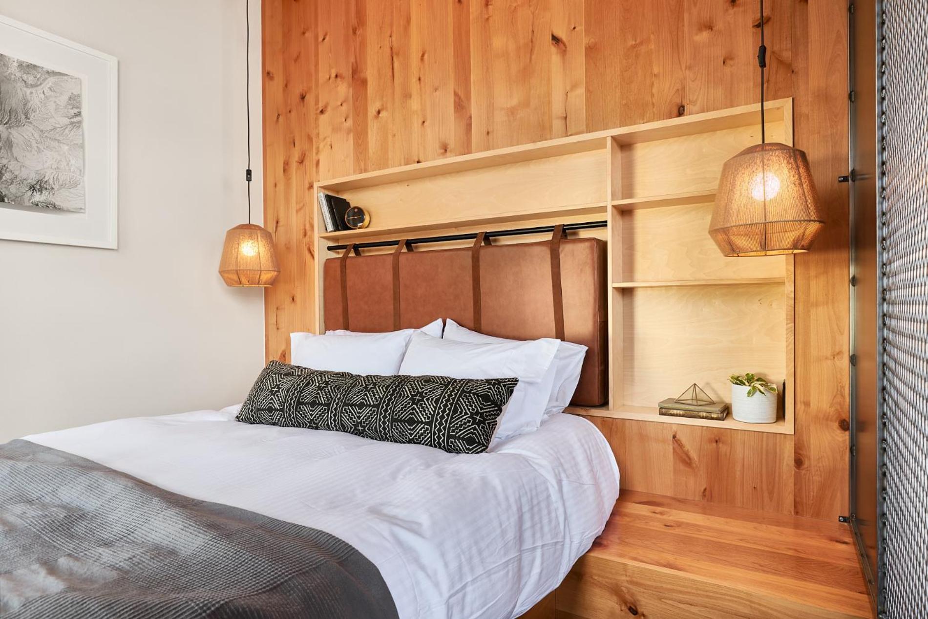 Kinship Landing Hotel