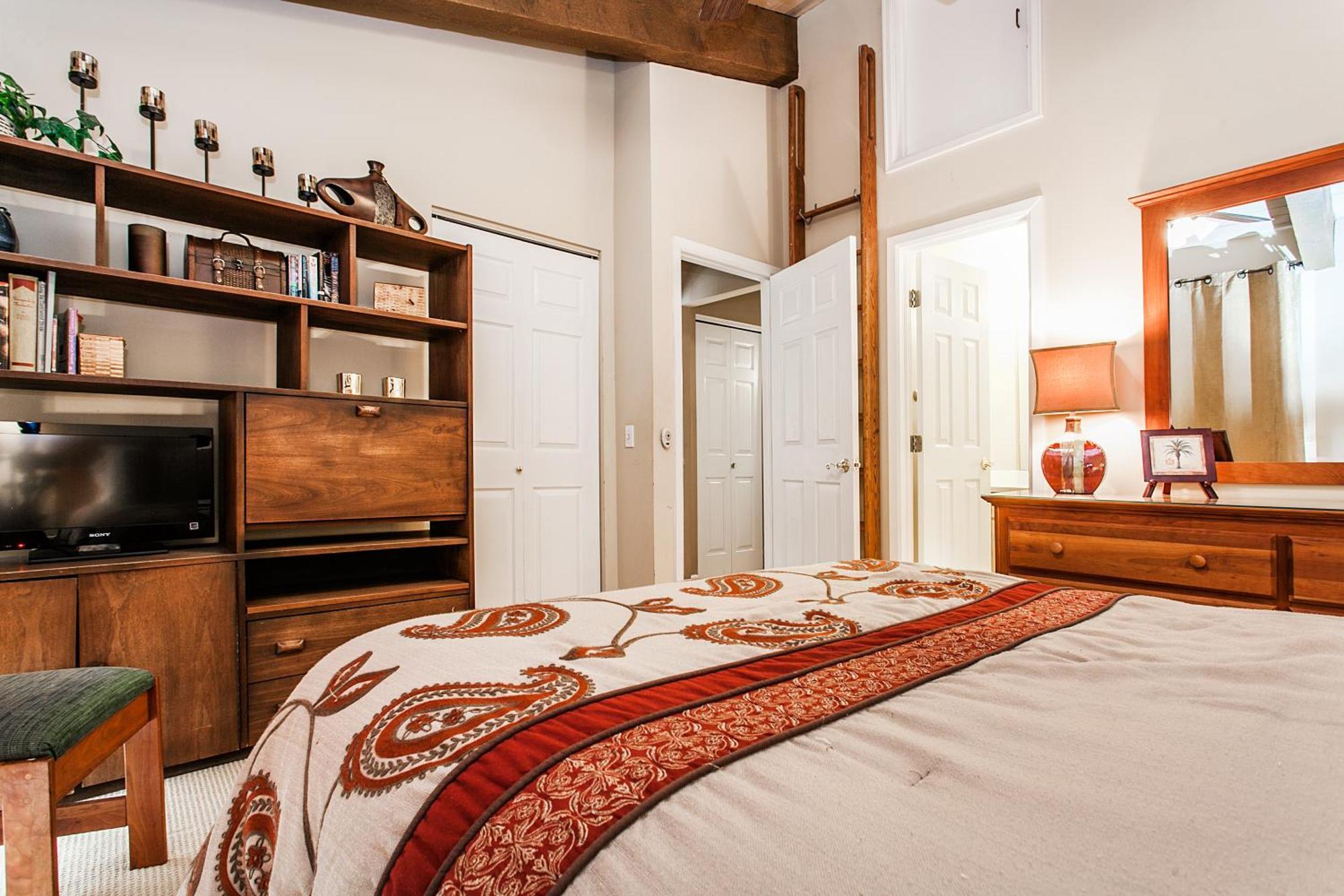 Apartment Woodbridge By Snowmass Vacations