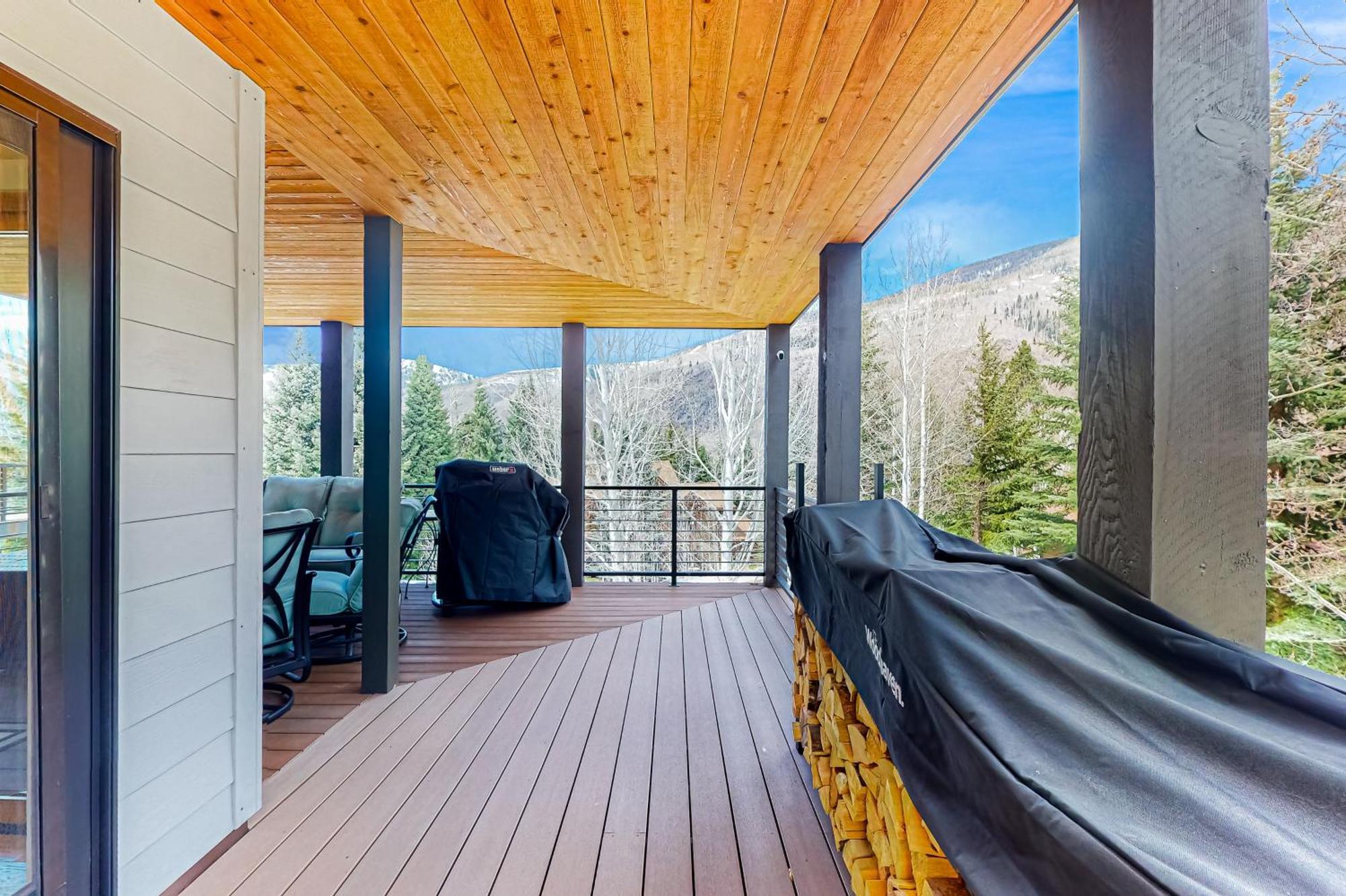 Snowshoe Sanctuary Holiday home