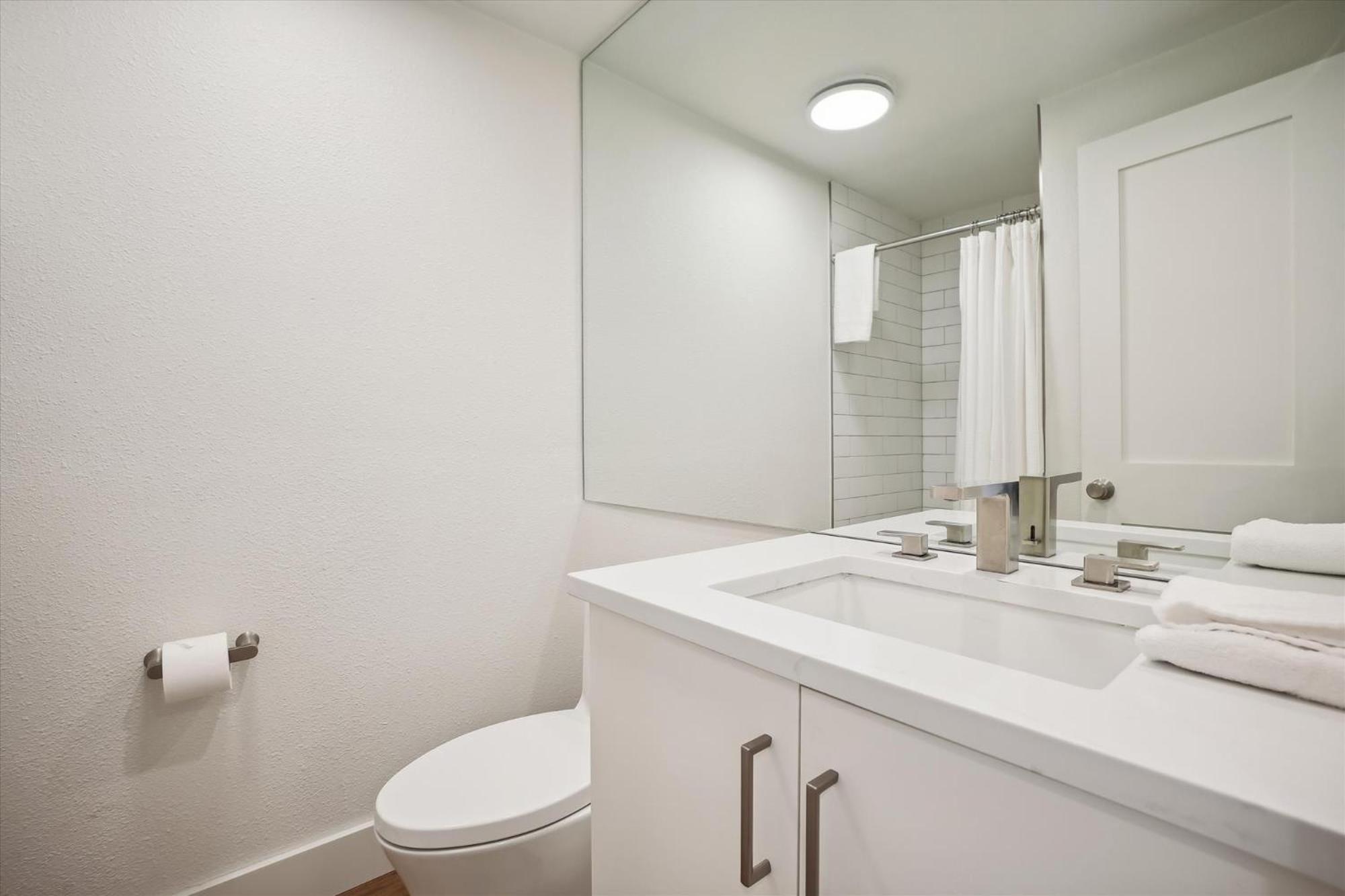 Holiday home Creekside Retreat Townhouse *
