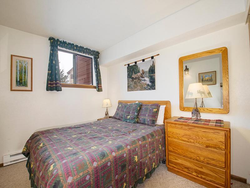 Meadow Ridge Court 28 Unit 6 Fraser