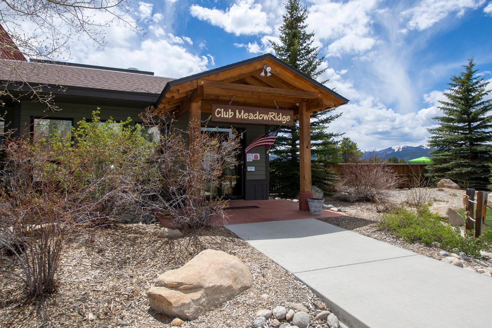 Meadow Ridge Court 9 Unit 4 * Fraser