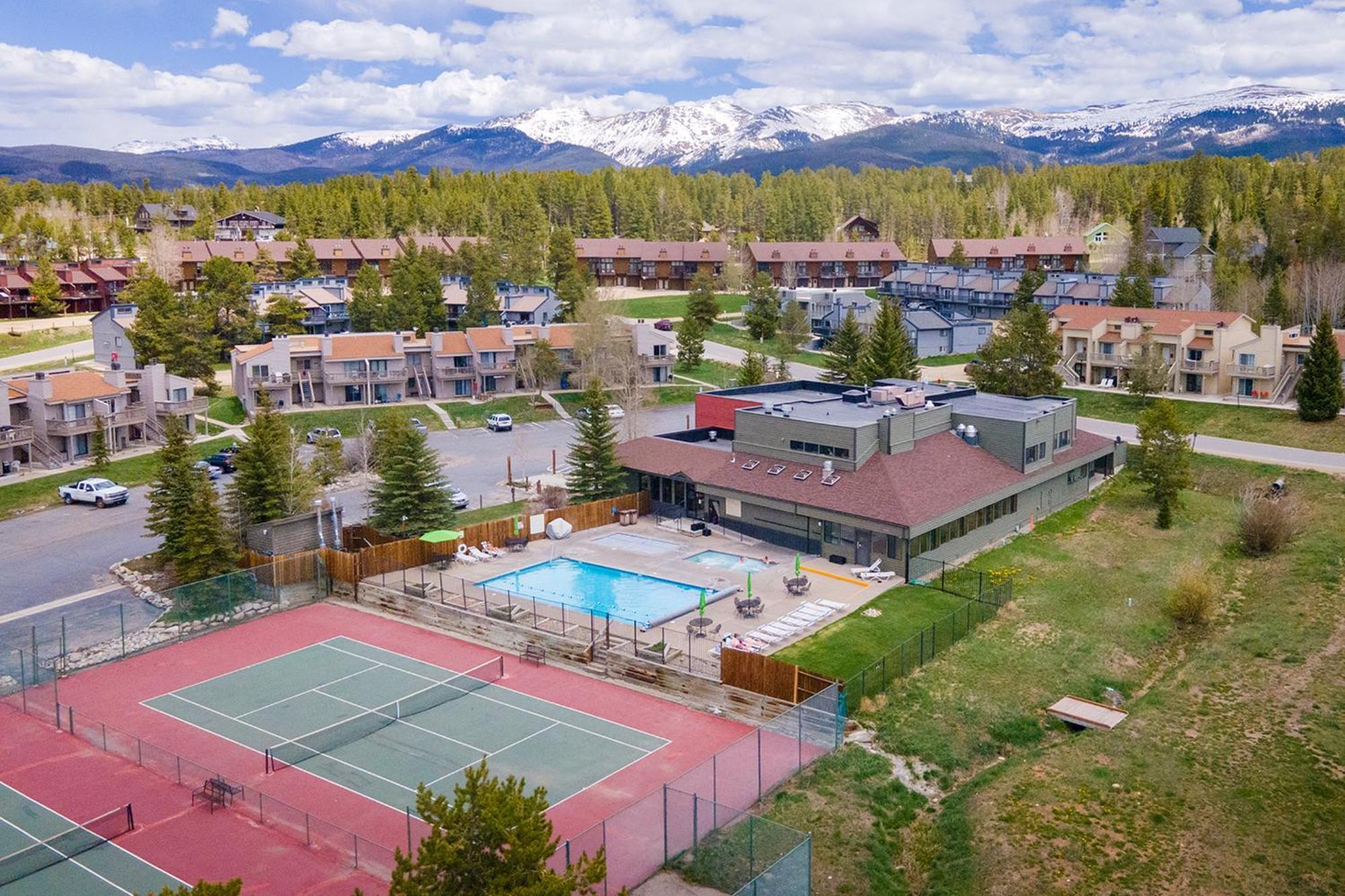 Meadow Ridge Court 28 Unit 6 Holiday home *