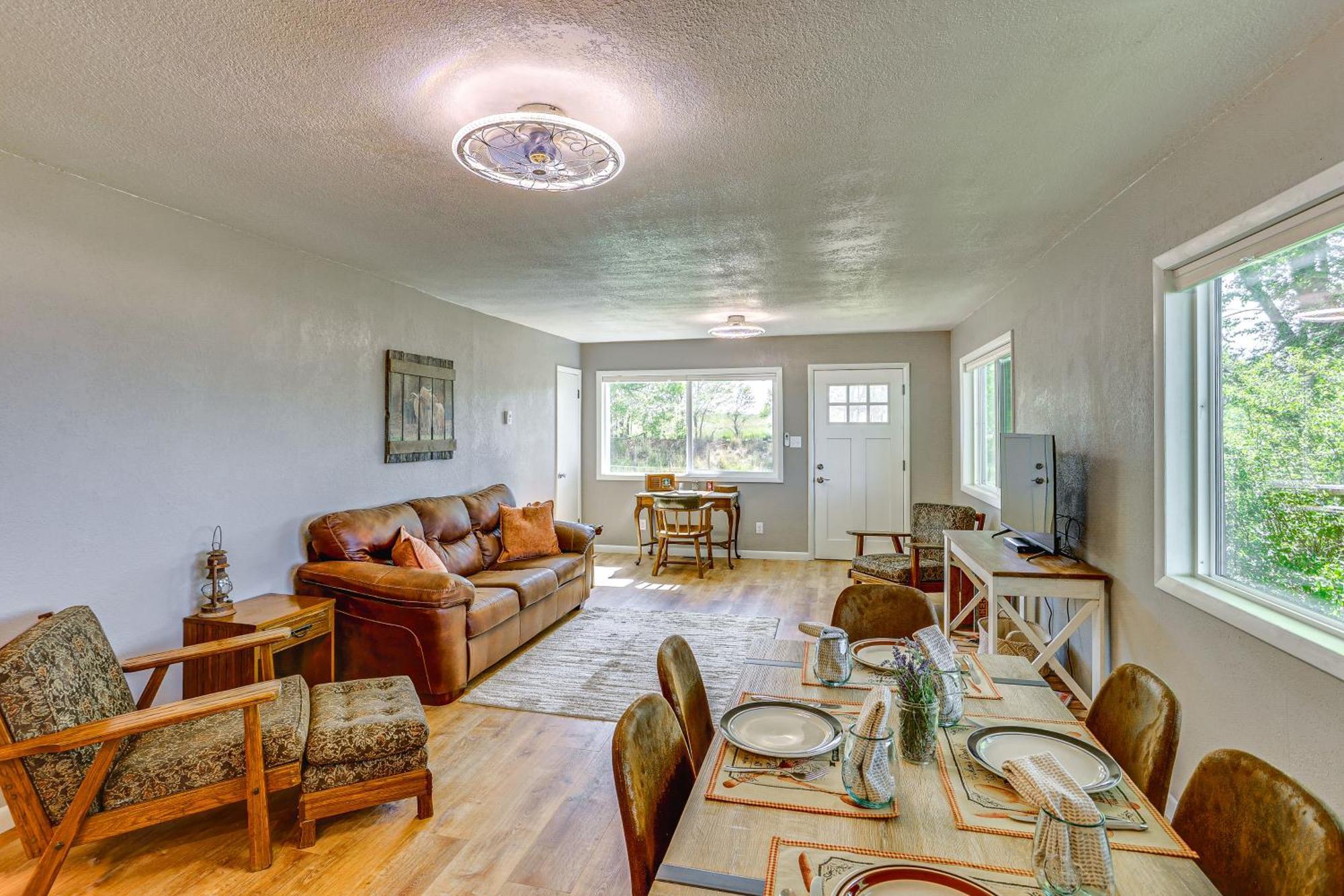 Charming With Mountain Views And Fire Pit *