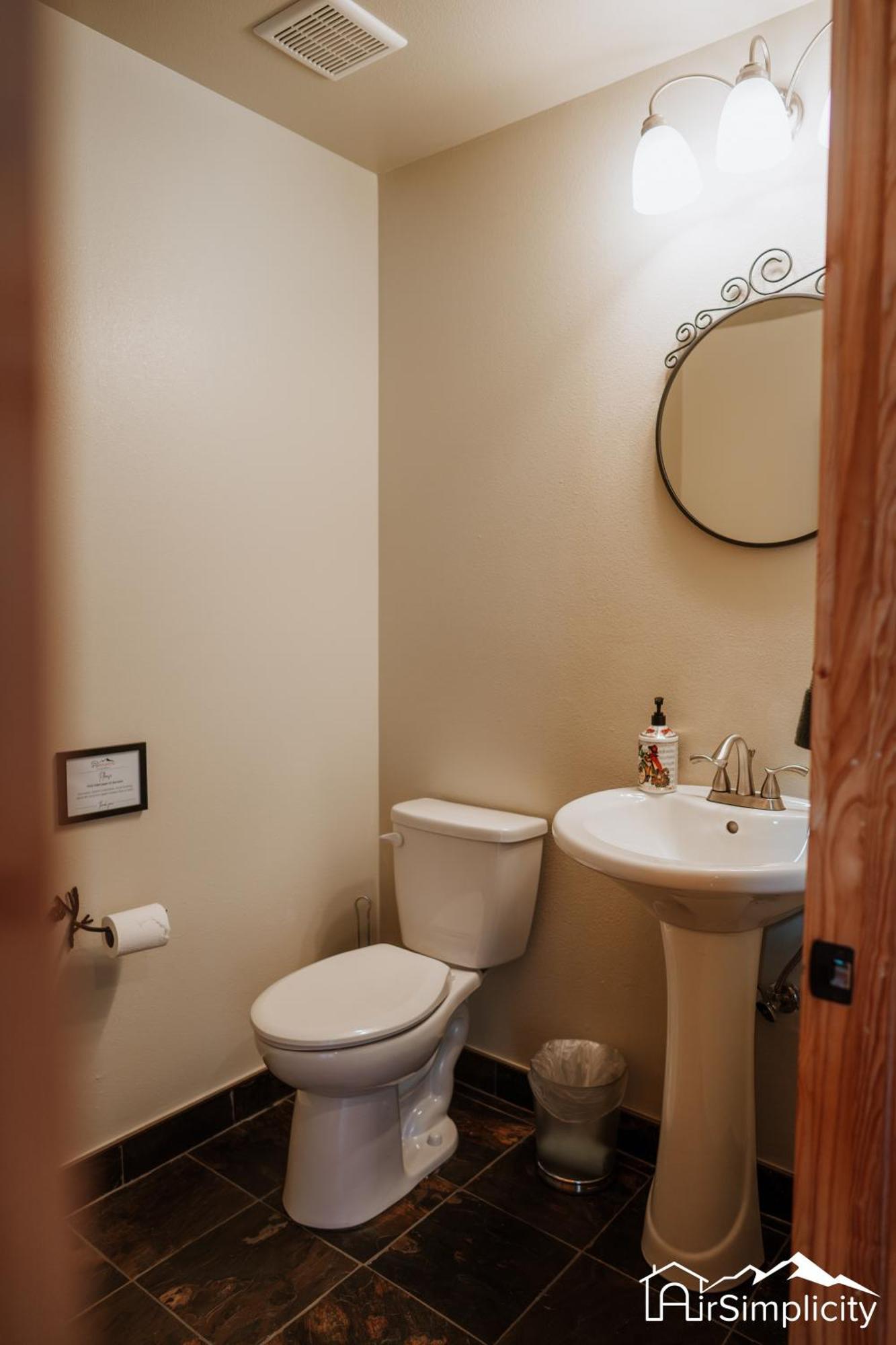 Holiday home Secluded Log 10 Acres, Soaker Tub *