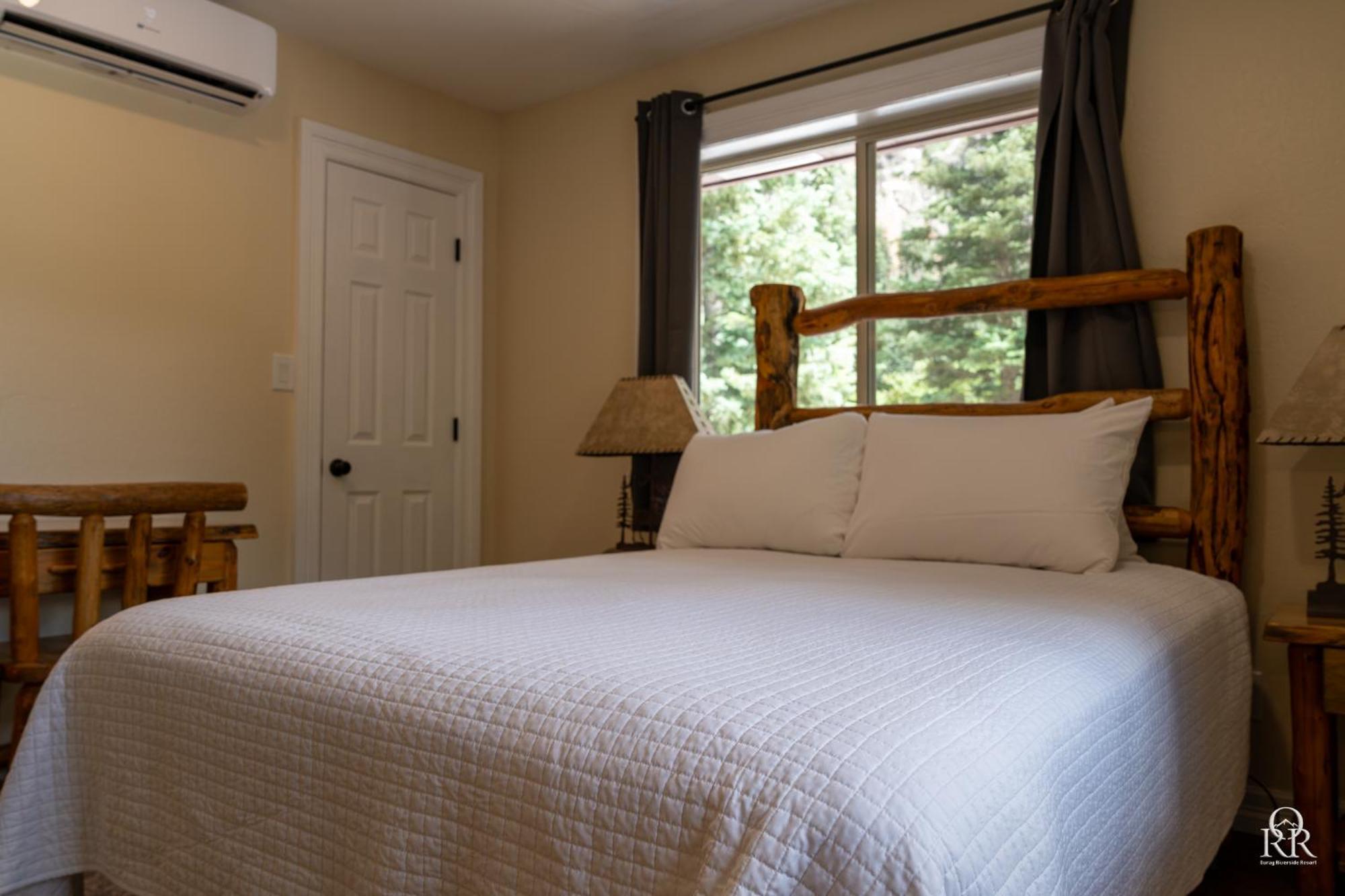 Lodge Riverside - & Ouray