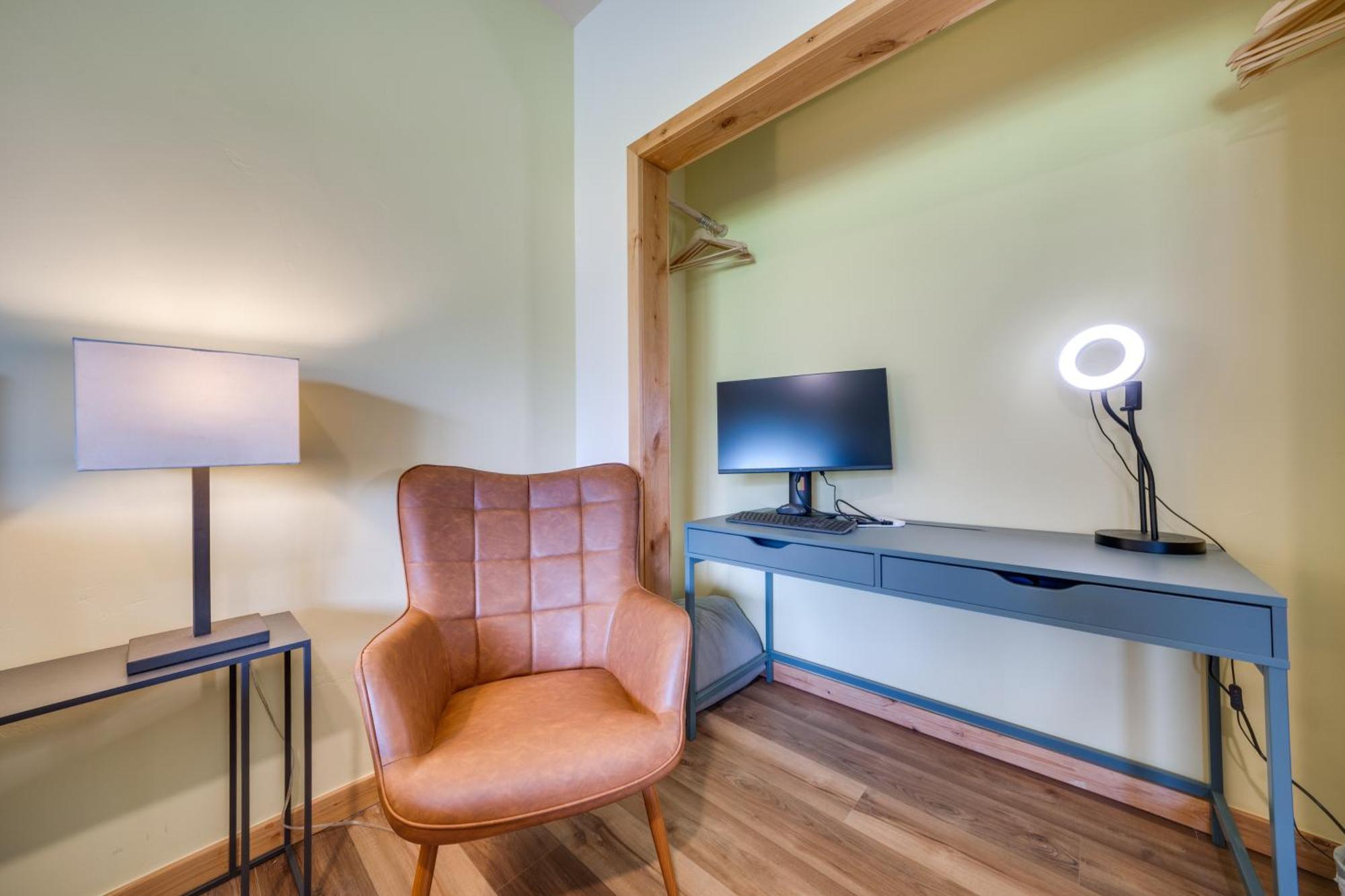Four-season With Pool Access! Apartment Winter Park