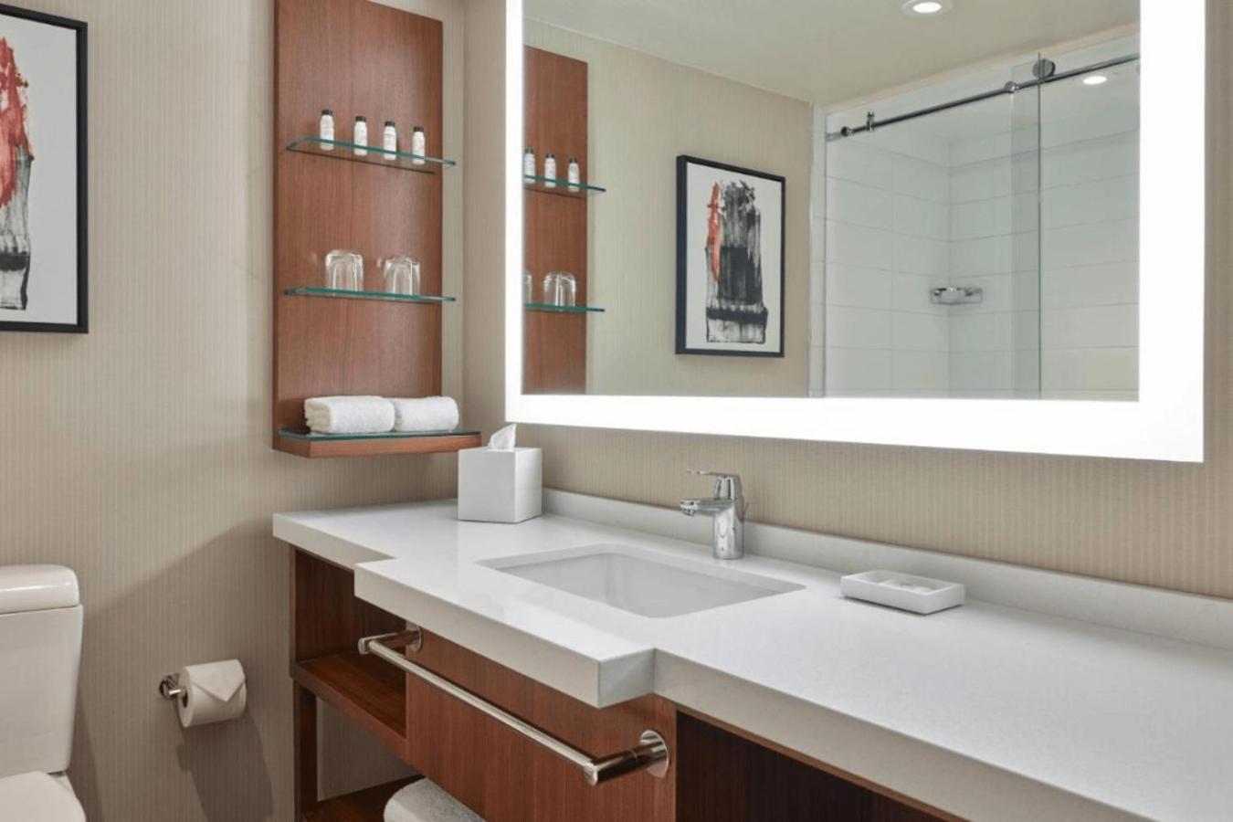 Delta By Marriott Denver Thornton Hotel 3*