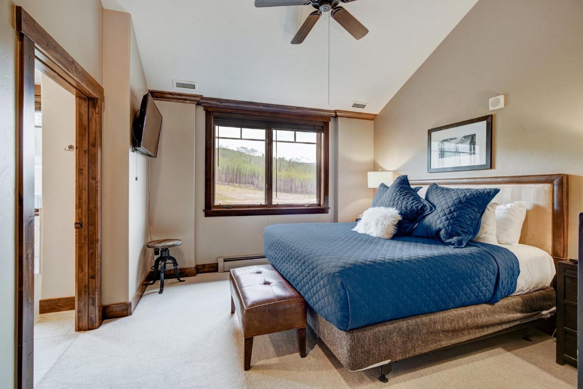 Crystal Peak By Vail Lodge *