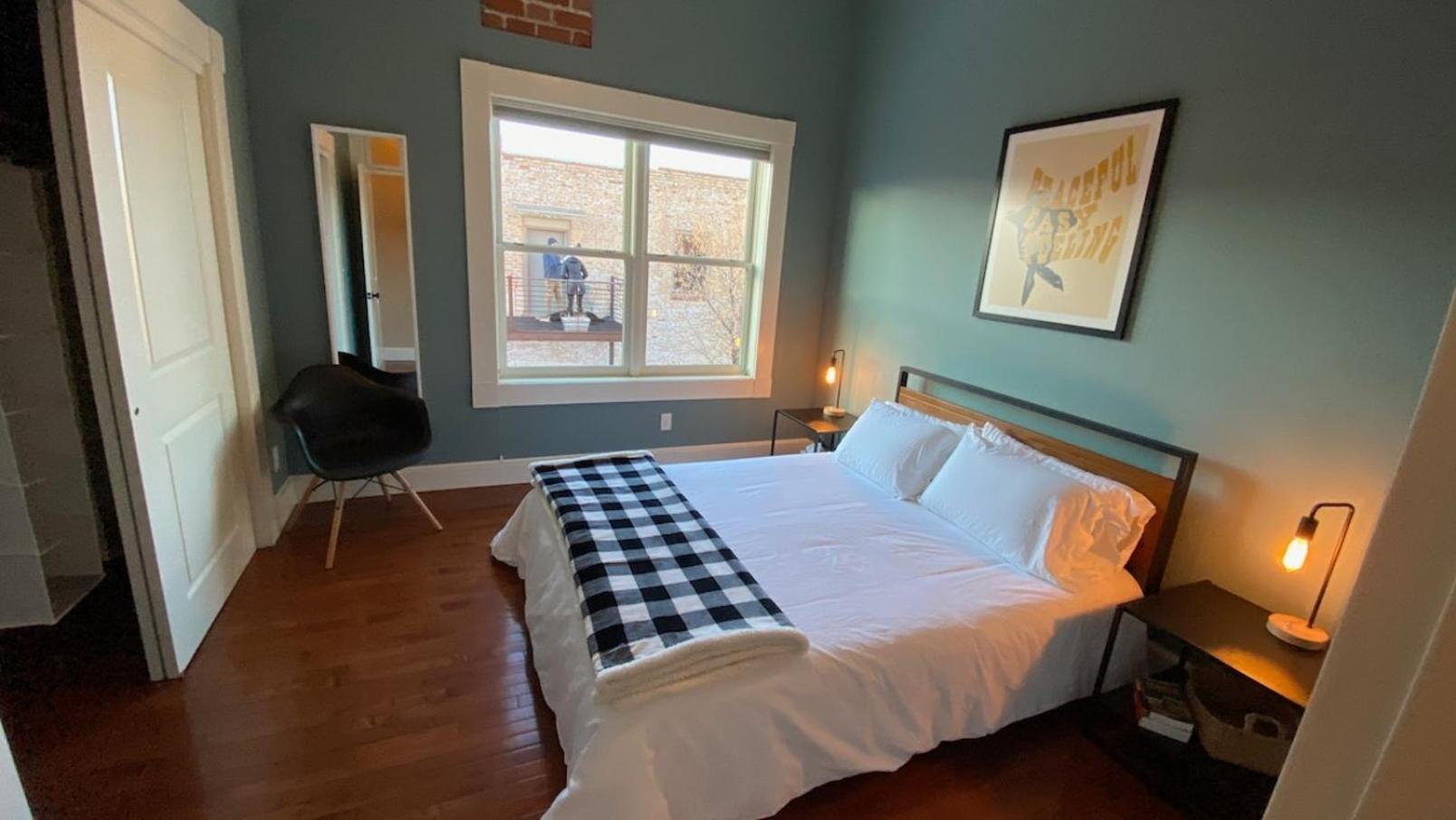 Ednas Place, Downtown Holiday home Salida