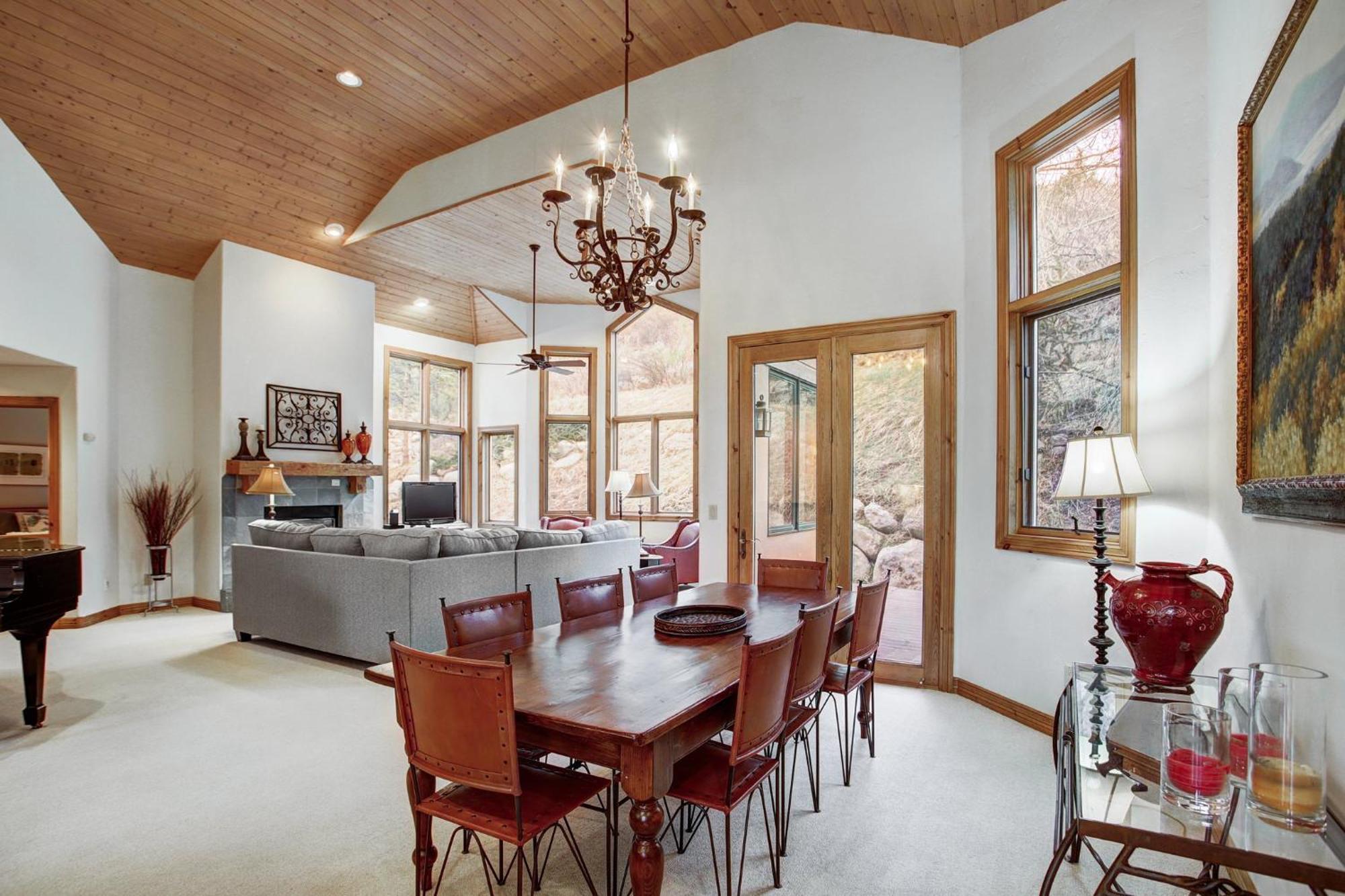 Arrowhead Village At Beaver Creek *