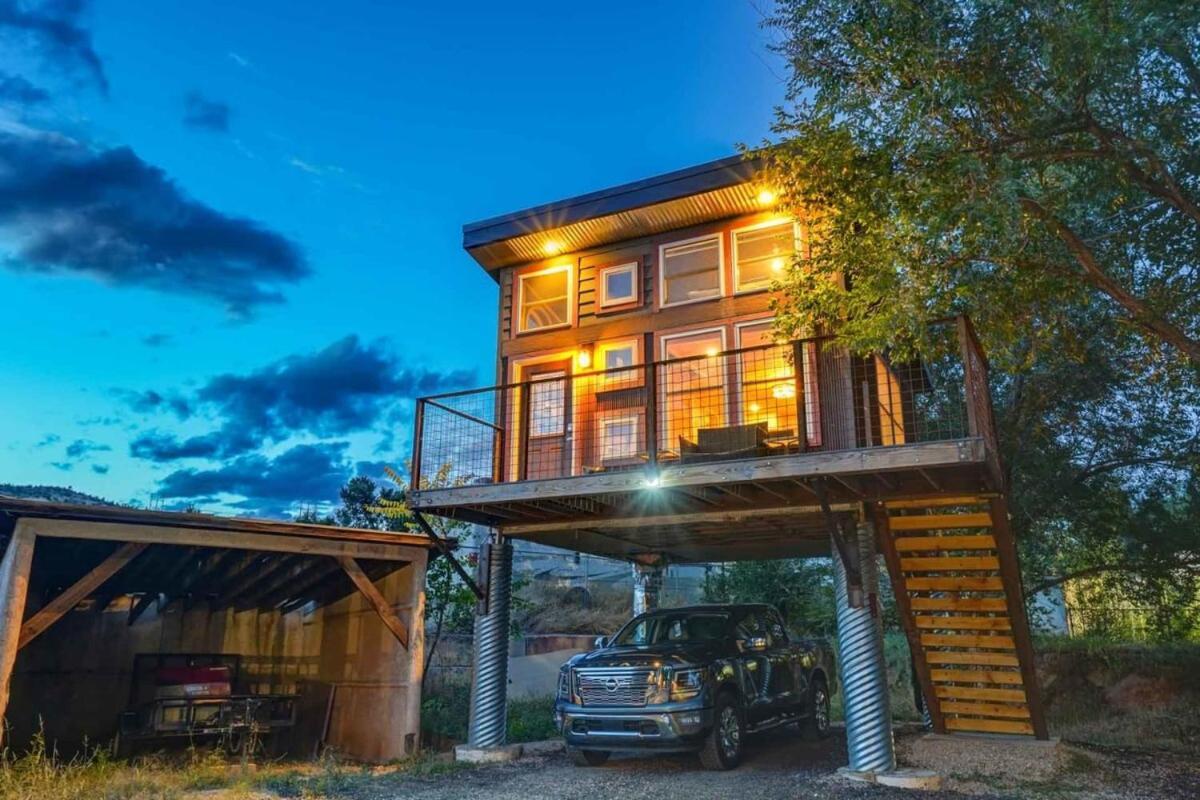 Red Rock Treehouse Unique In Old Colorado Holiday home