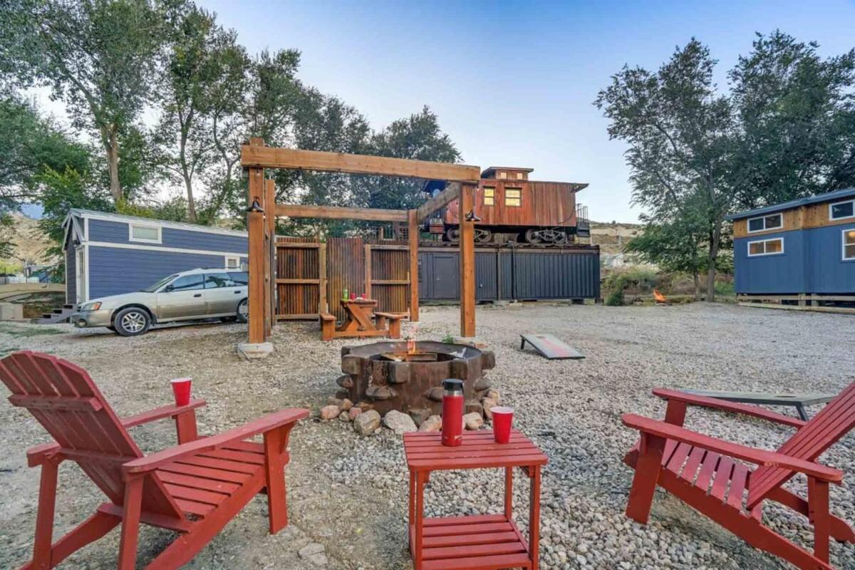 Red Rock Treehouse Unique In Old Colorado Holiday home Colorado Springs