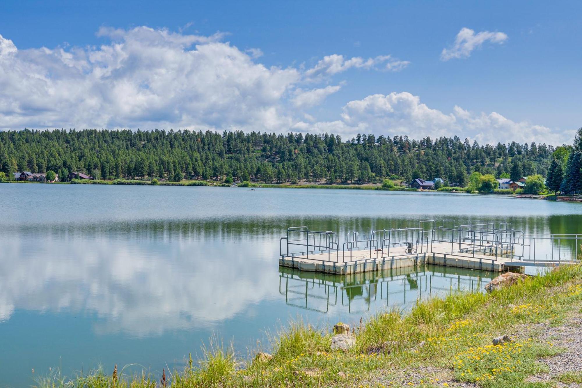 Holiday home Remodeled Townhome Steps To Pagosa With Kayaks!