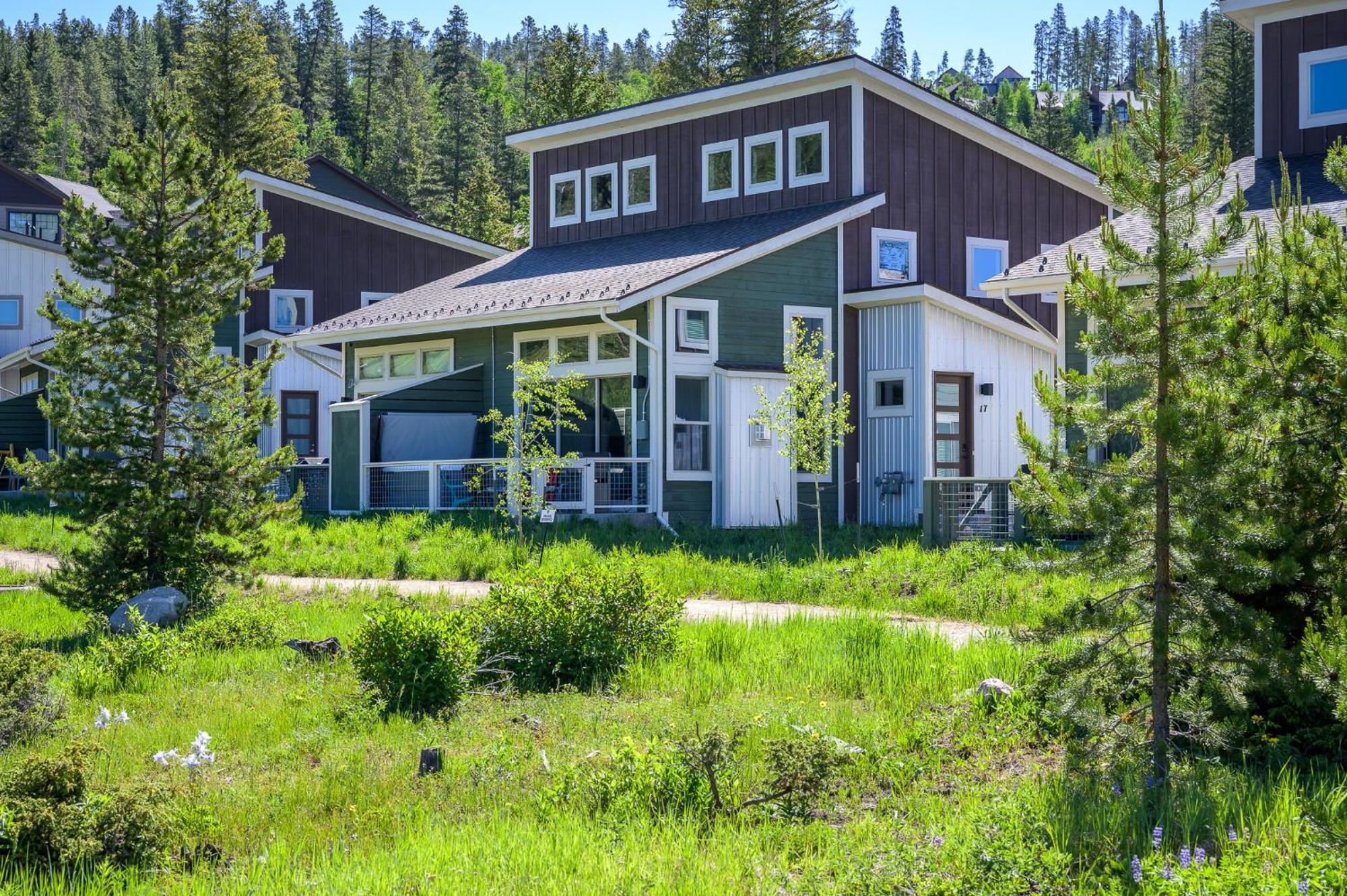 New Luxury Mountain 17 Hot Tub & Great Views Price - 500 Dollars In Free Activities Daily *