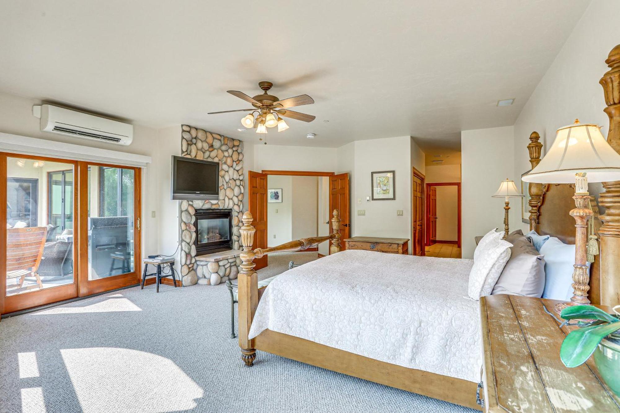 Expansive On Main Street With Views! Edwards