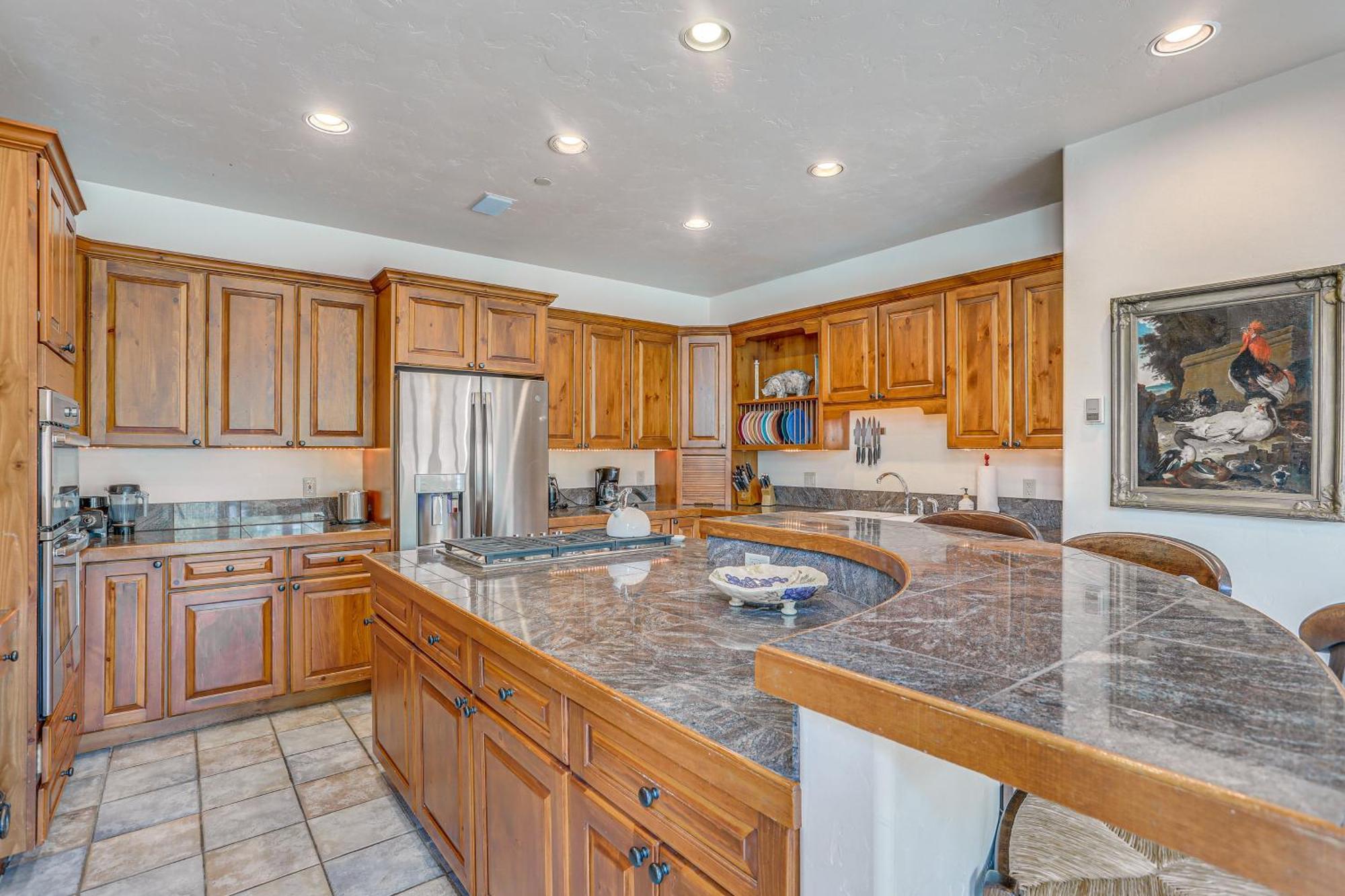 Expansive On Main Street With Views! Edwards