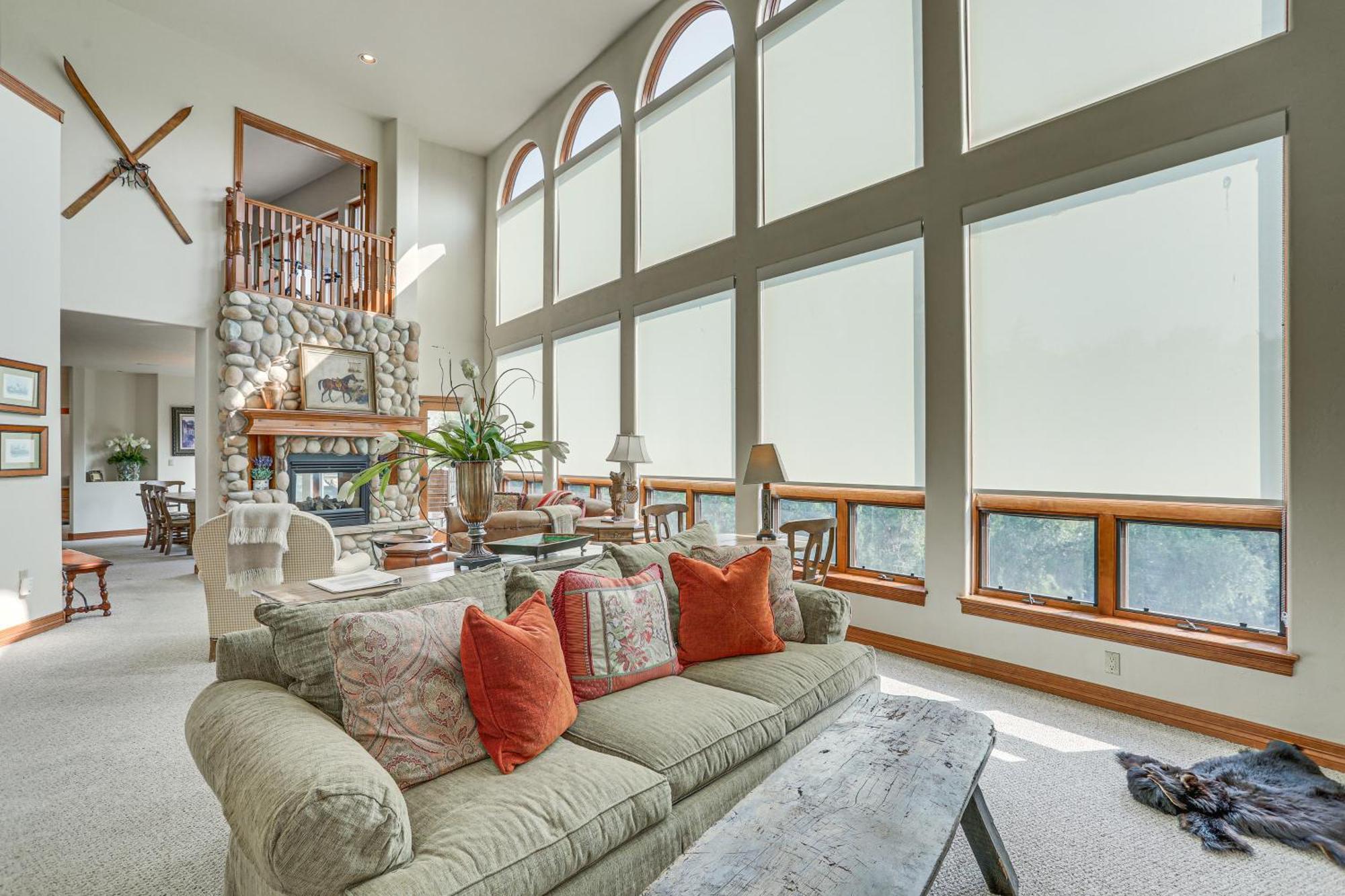 Expansive On Main Street With Views!