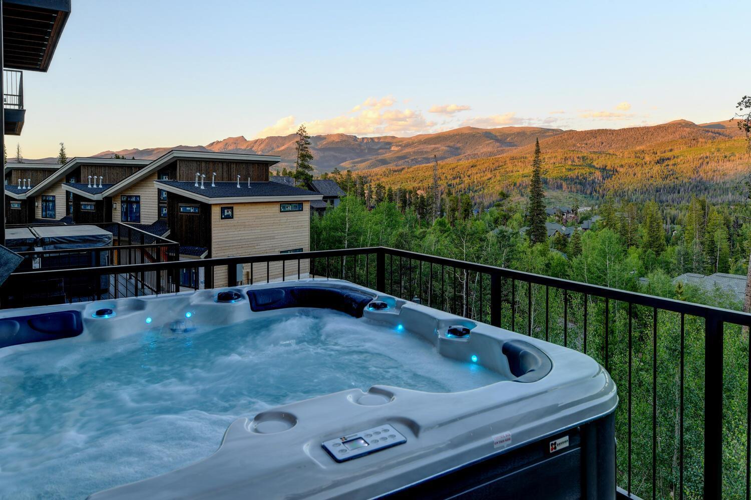 Holiday home Luxury 411 Hot Tub Great Views Price 500 Dollars Of Free Activities Daily