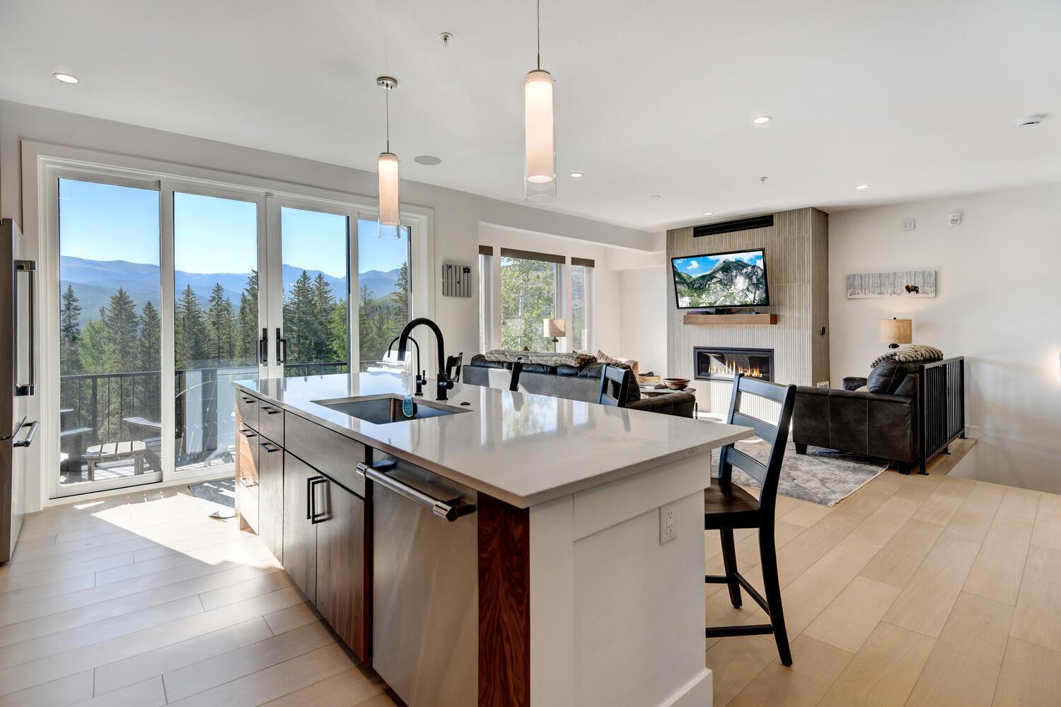 Luxury 411 Hot Tub Great Views Price 500 Dollars Of Free Activities Daily Holiday home *