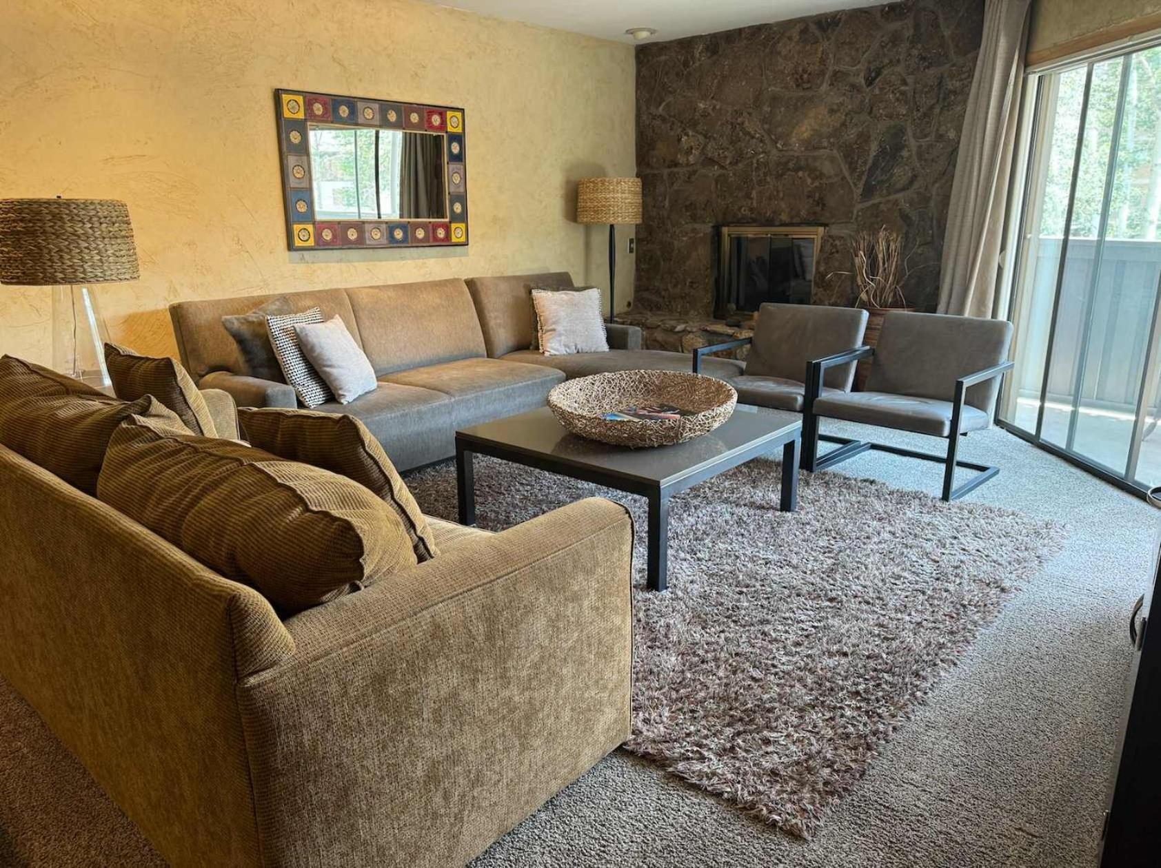 Location In The Heart Of Lions Head, Lockers, Jacuzzi And Pool Apartment *