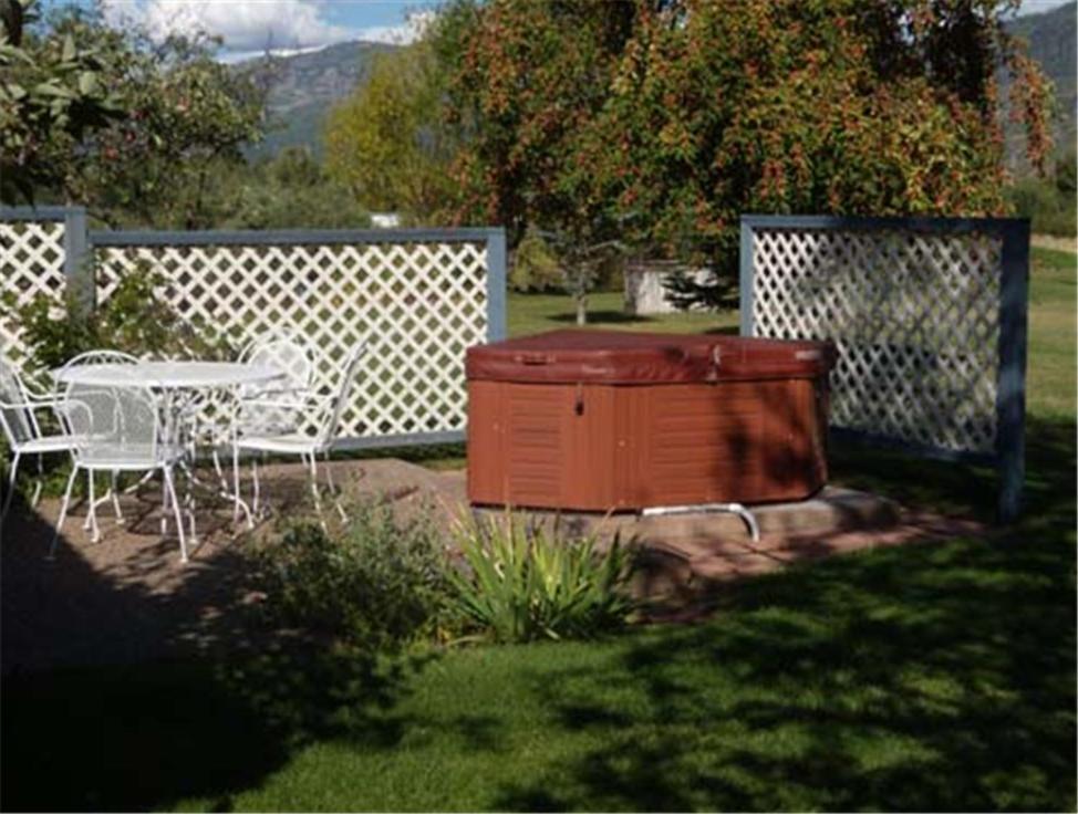 Apple Orchard Bed & Breakfast