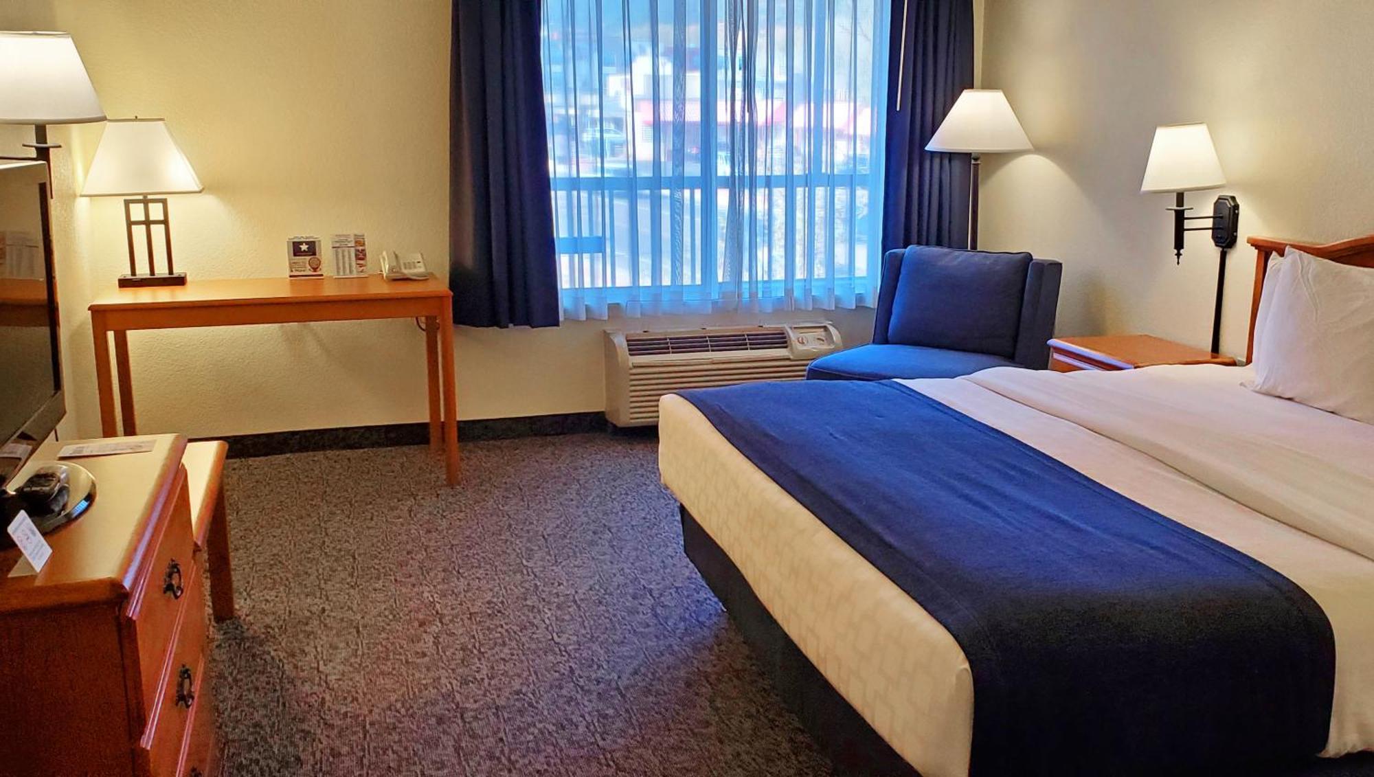 Magnuson Grand Pikes Peak 3* Manitou Springs