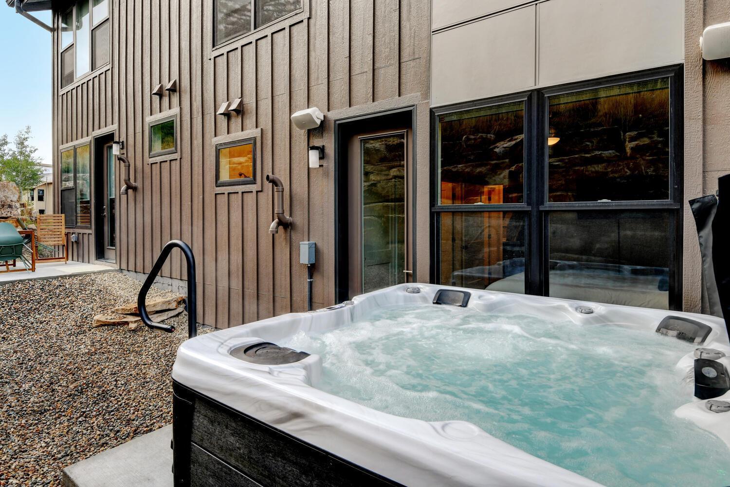 New Luxury 166 Great Views Hot Tub Price 500 Dollars In Free Activities Daily Holiday home