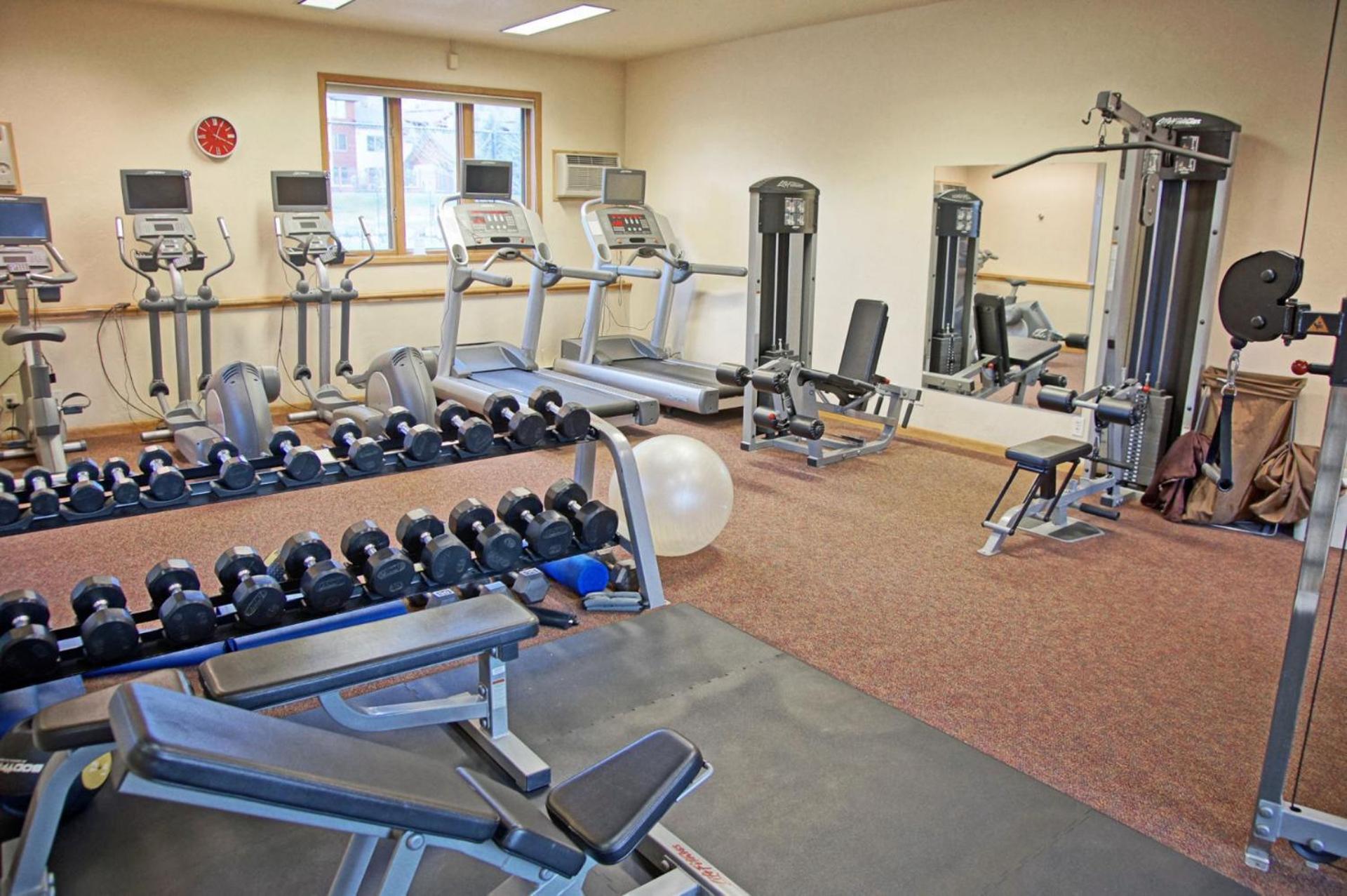 Holiday home 4 Pools And 10 Hot Tubs, Renovated Penthouse Condo, Season Private Shuttle *