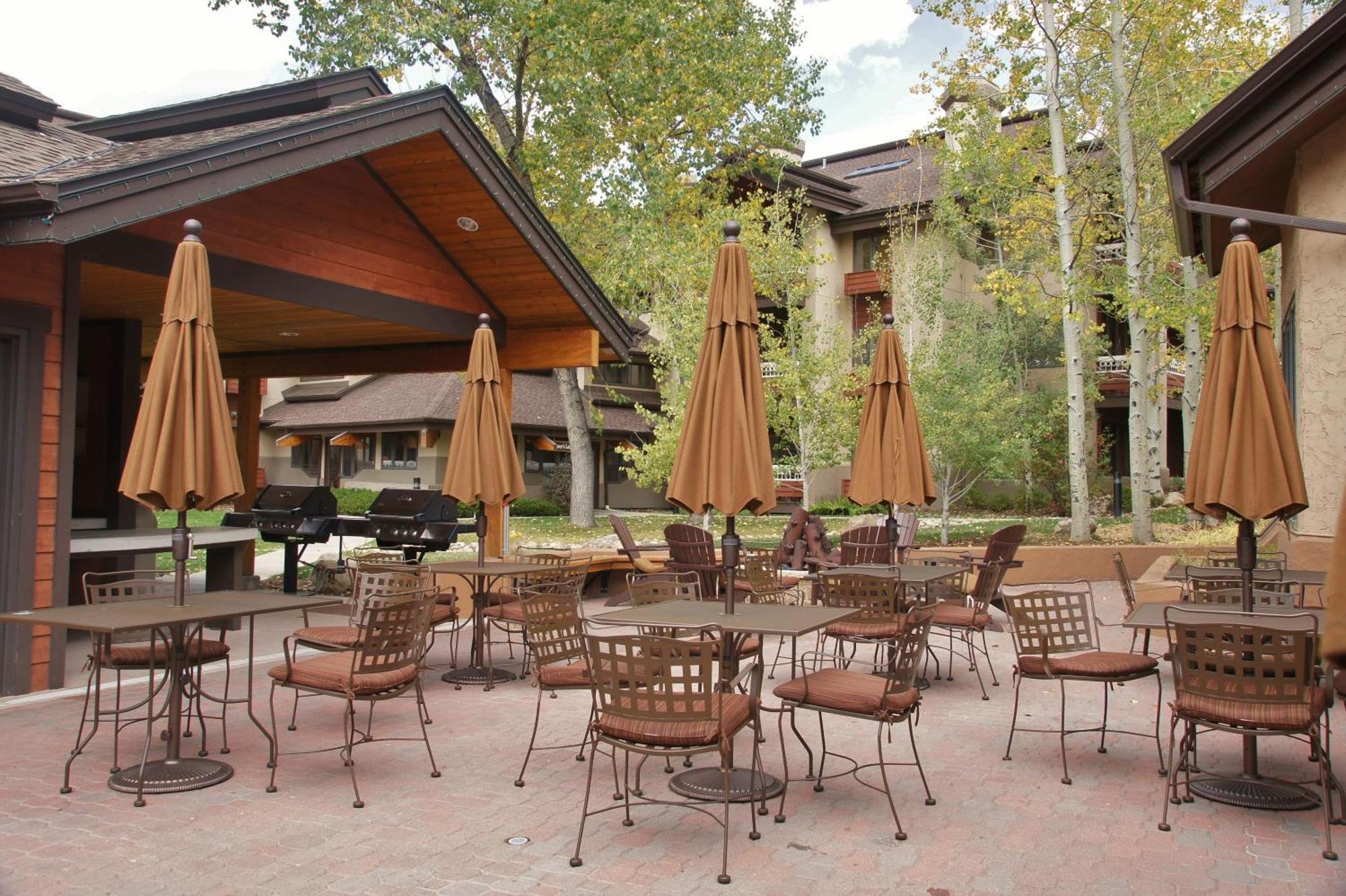 Outdoor Pools And Hot Tubs, Air Conditioning, Washer & Dryer In Unit, Mountain Views * Steamboat Springs