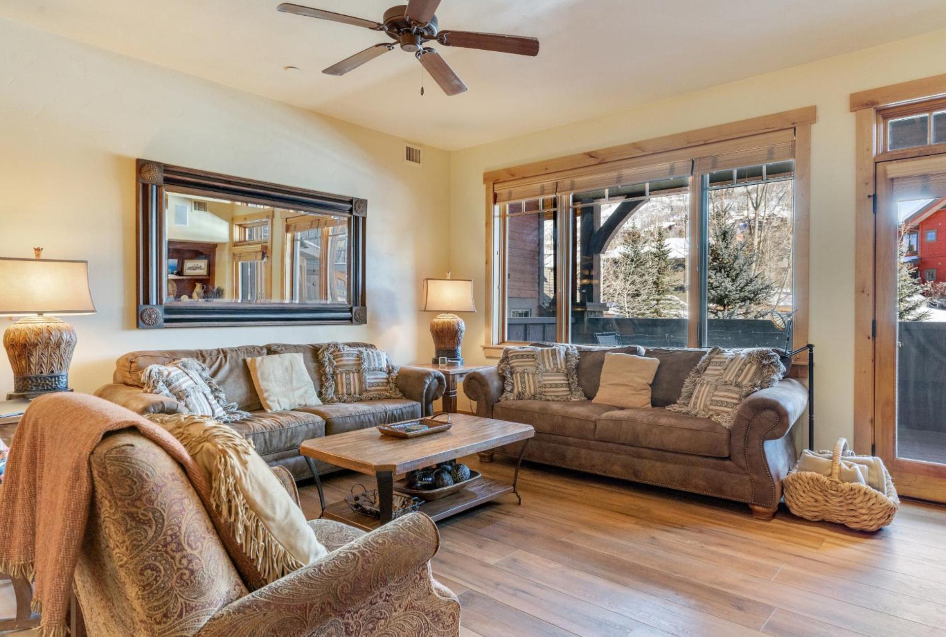 Outdoor Pools And Hot Tubs, Air Conditioning, Washer & Dryer In Unit, Mountain Views Steamboat Springs