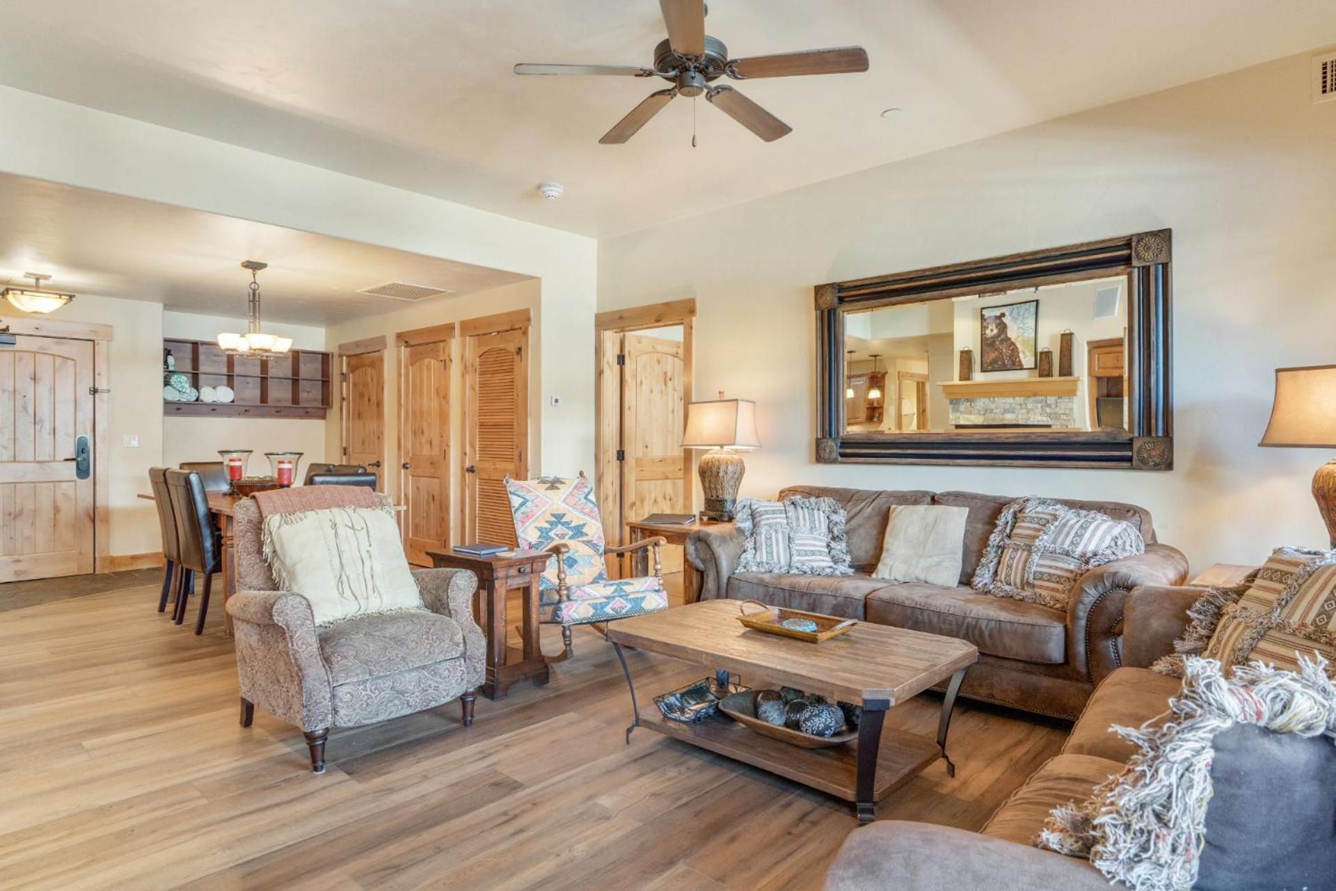Holiday home Outdoor Pools And Hot Tubs, Air Conditioning, Washer & Dryer In Unit, Mountain Views Steamboat Springs