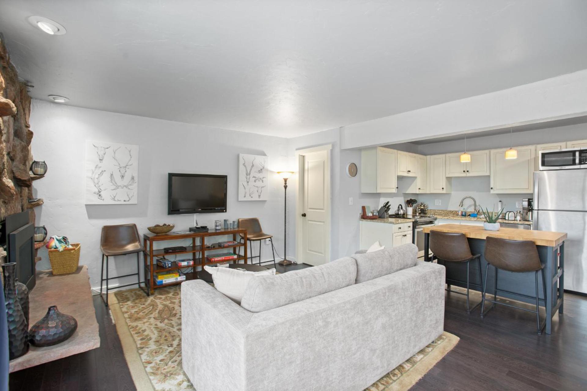 In, Out, Slope Views, California King, Recently Renovated Steamboat Springs