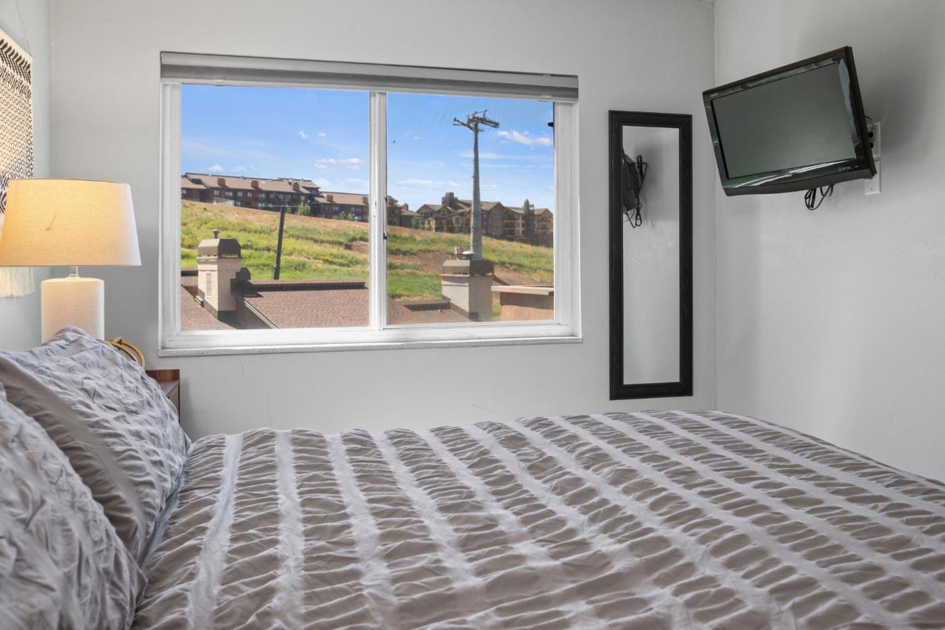 Holiday home In, Out, Slope Views, California King, Recently Renovated Steamboat Springs