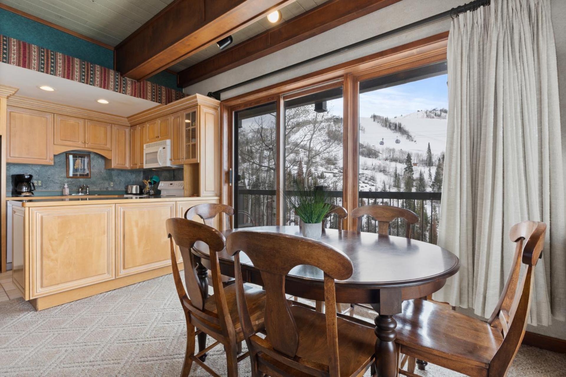 Storm Meadows Club A-219, Corner Unit, Amazing Panoramic Views, In Out, Club Amenities * Steamboat Springs